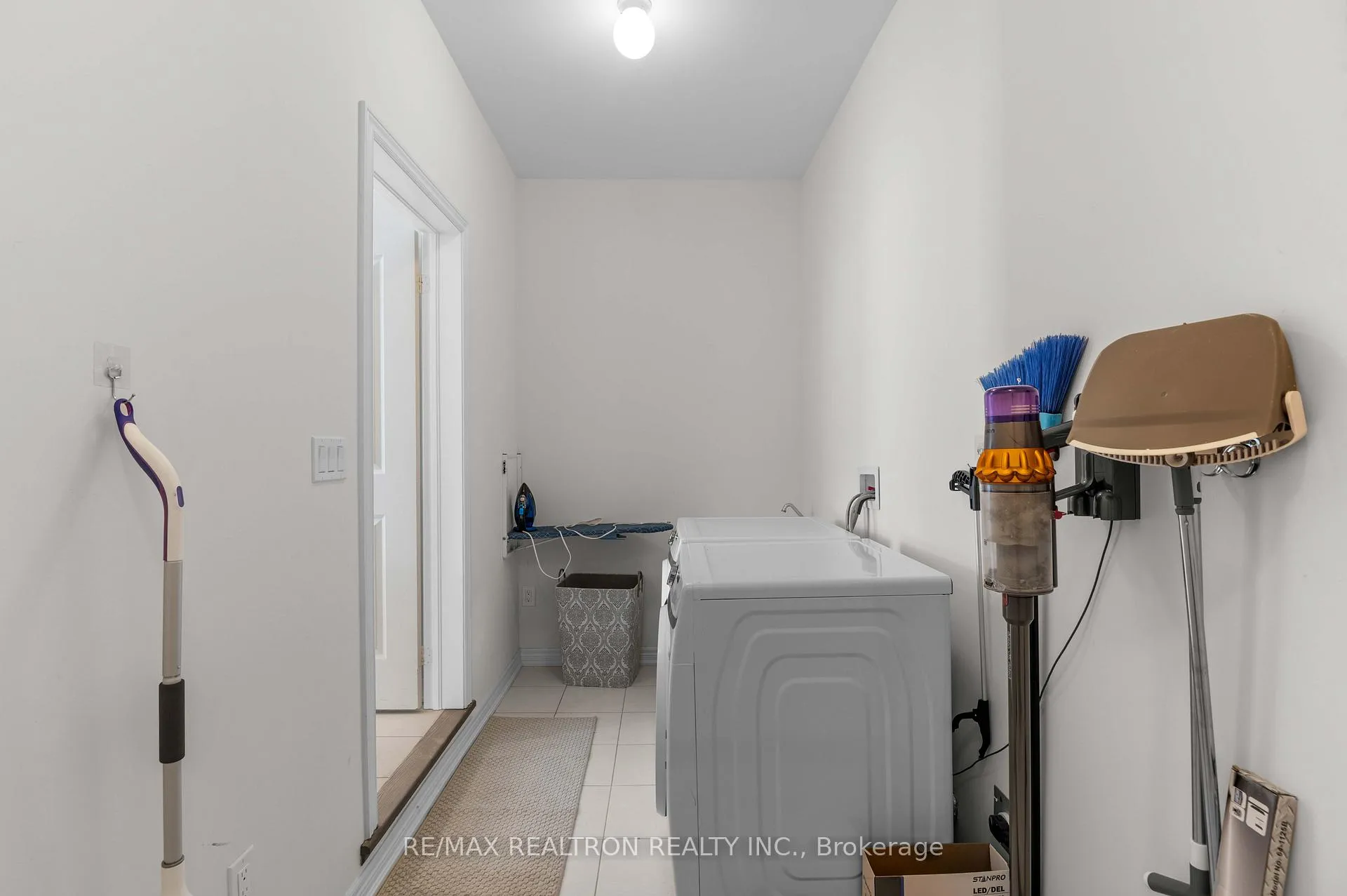 Photo 24 of 241 Chippewa Avenue, Shelburne — HOMEH