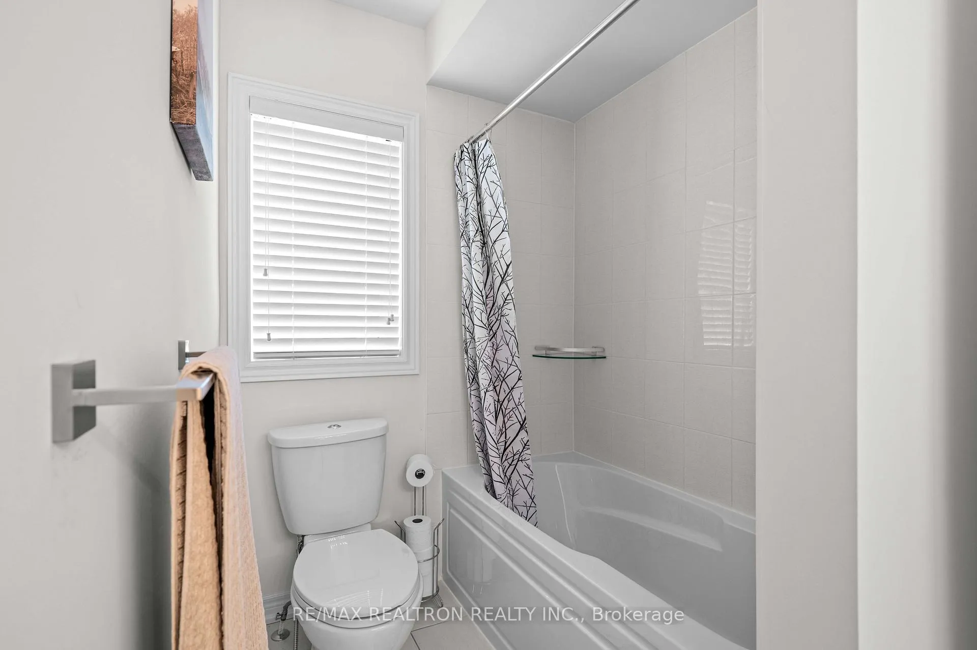 Photo 38 of 241 Chippewa Avenue, Shelburne — HOMEH