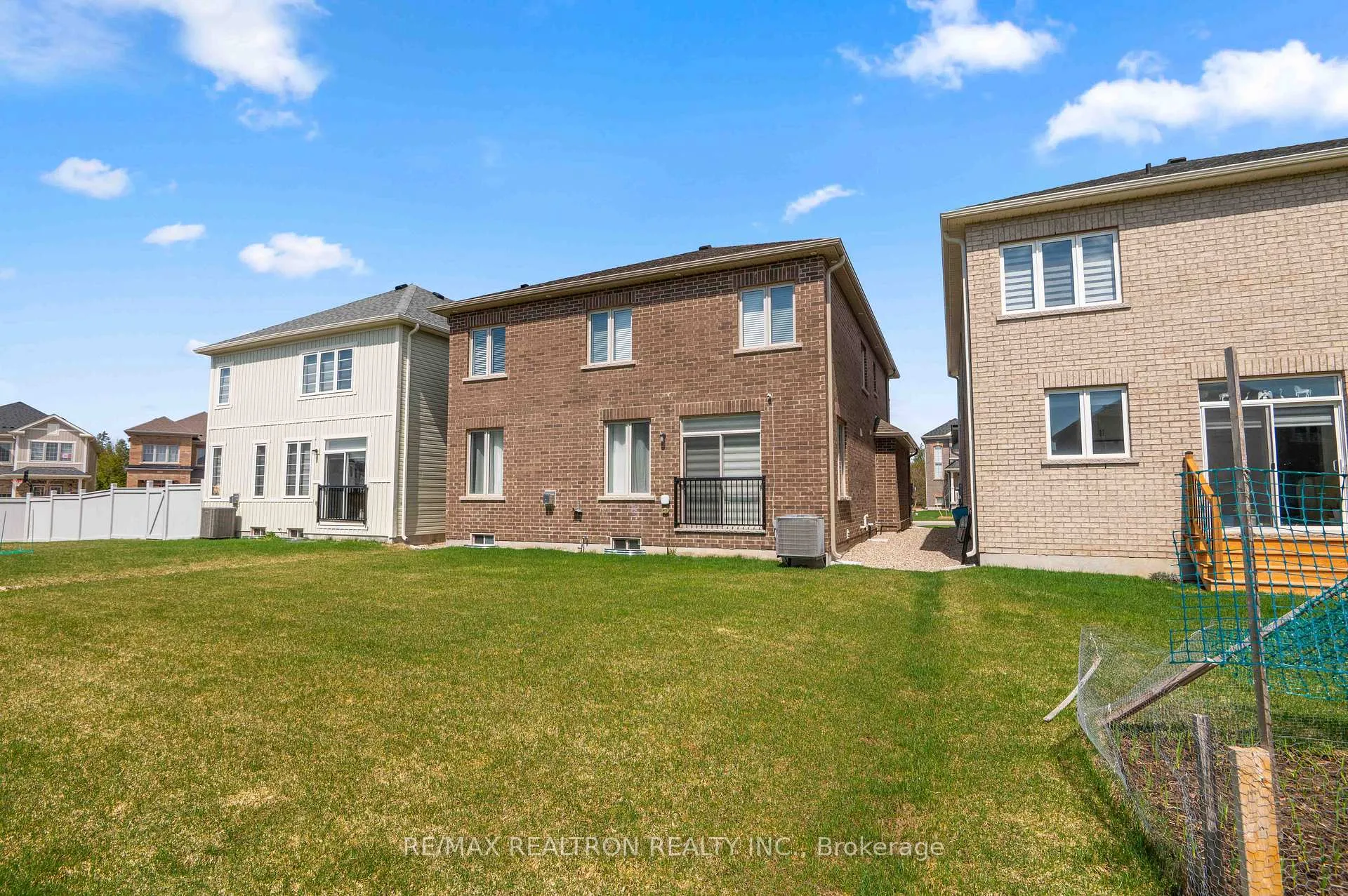 Photo 49 of 241 Chippewa Avenue, Shelburne — HOMEH