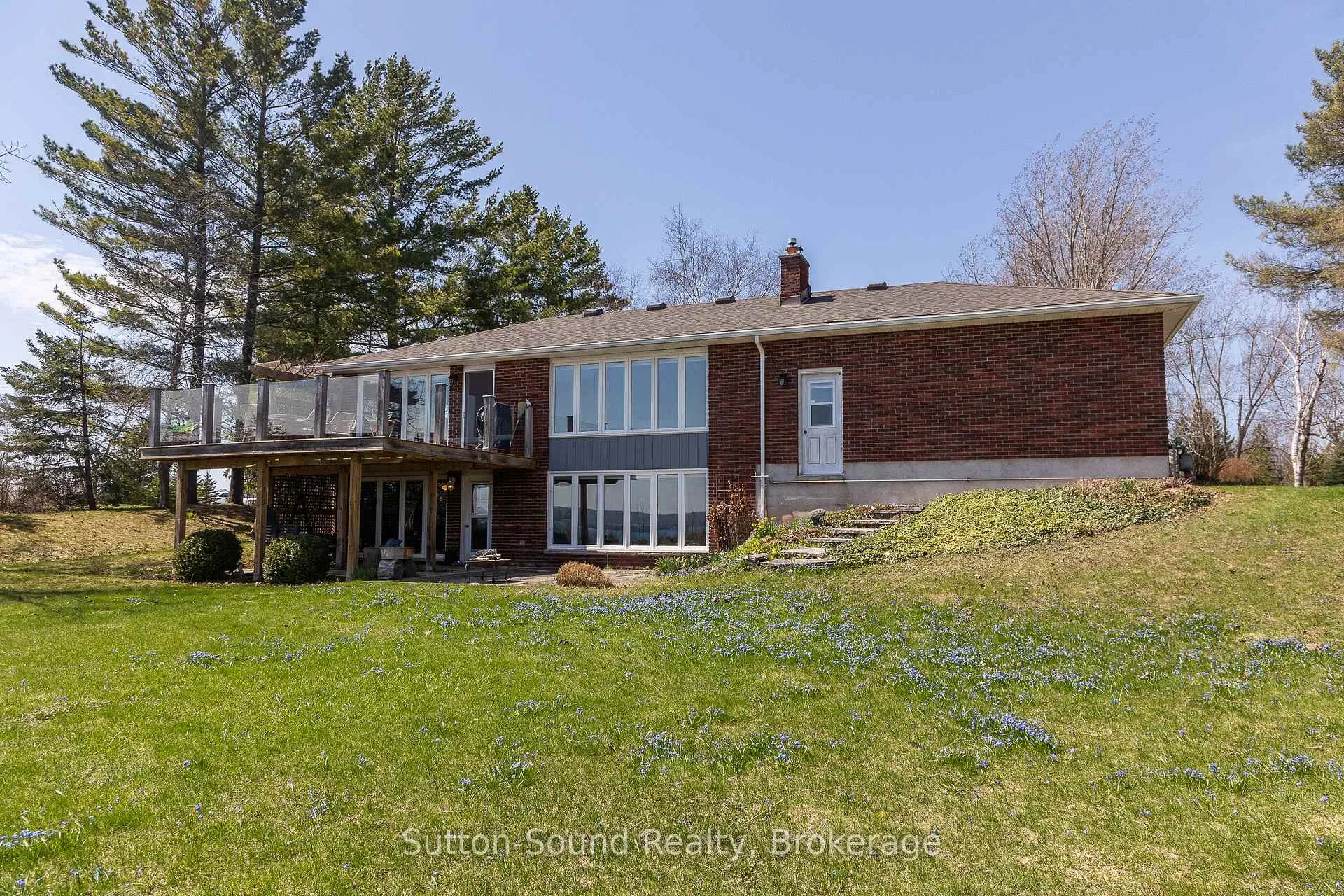 Photo 33 of 173 Lakeview Crescent, Georgian Bluffs — HOMEH