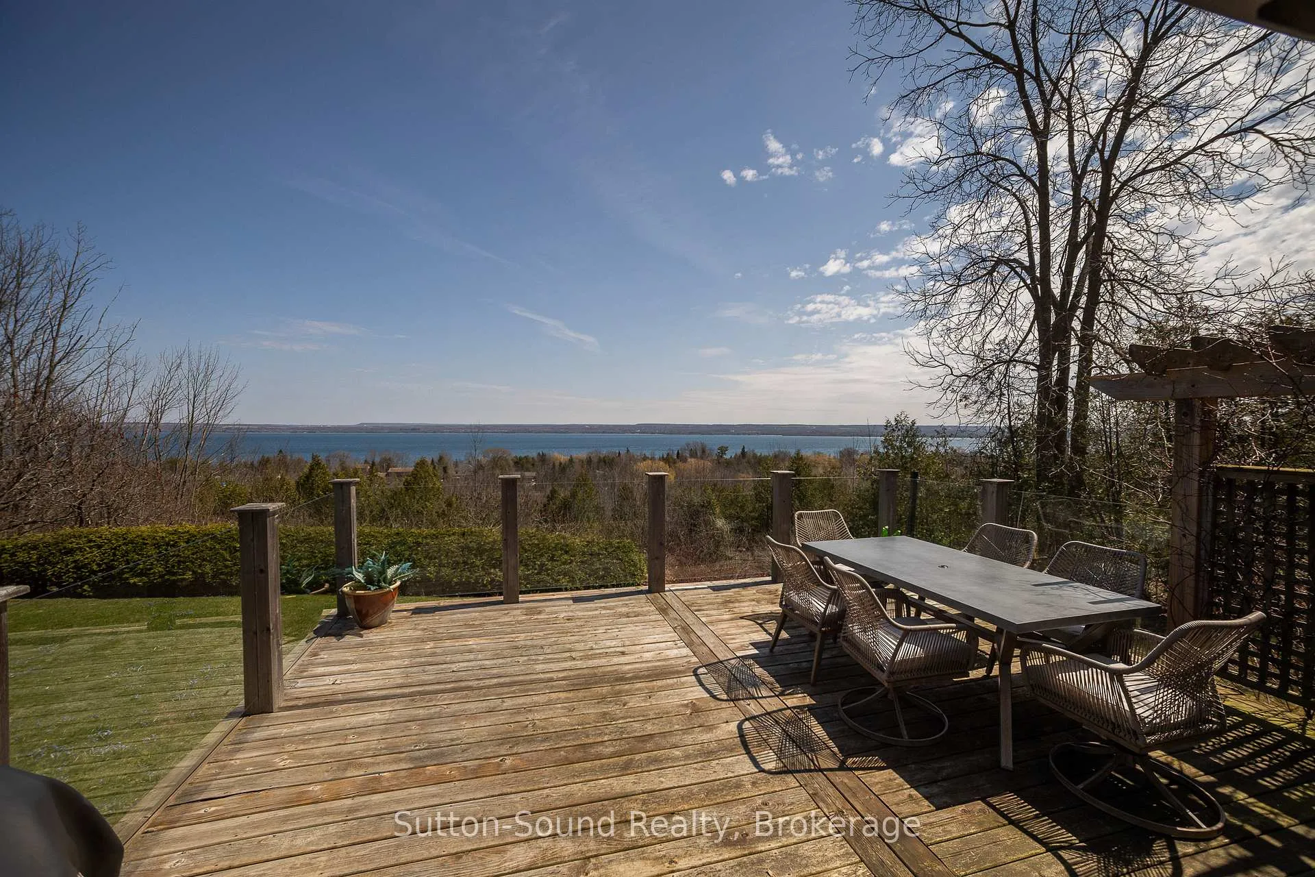 Photo 36 of 173 Lakeview Crescent, Georgian Bluffs — HOMEH