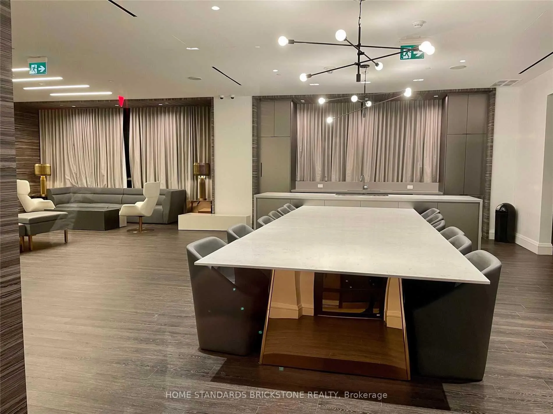Photo 18 of Unit 4101, 39 Roehampton Avenue, Toronto, Mount Pleasant West — HOMEH