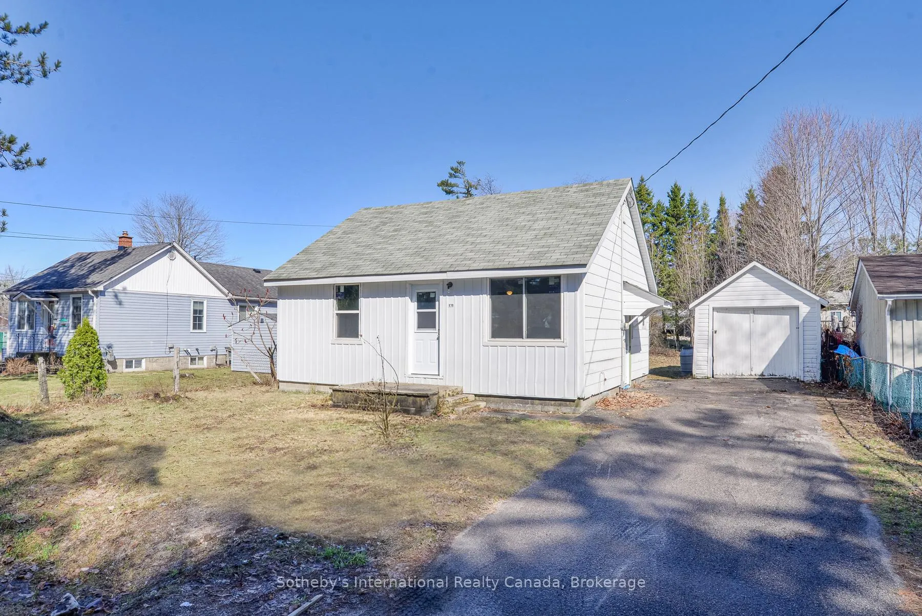 Photo 1 of 530 Pinedale Road, Gravenhurst, Muskoka (S) — HOMEH