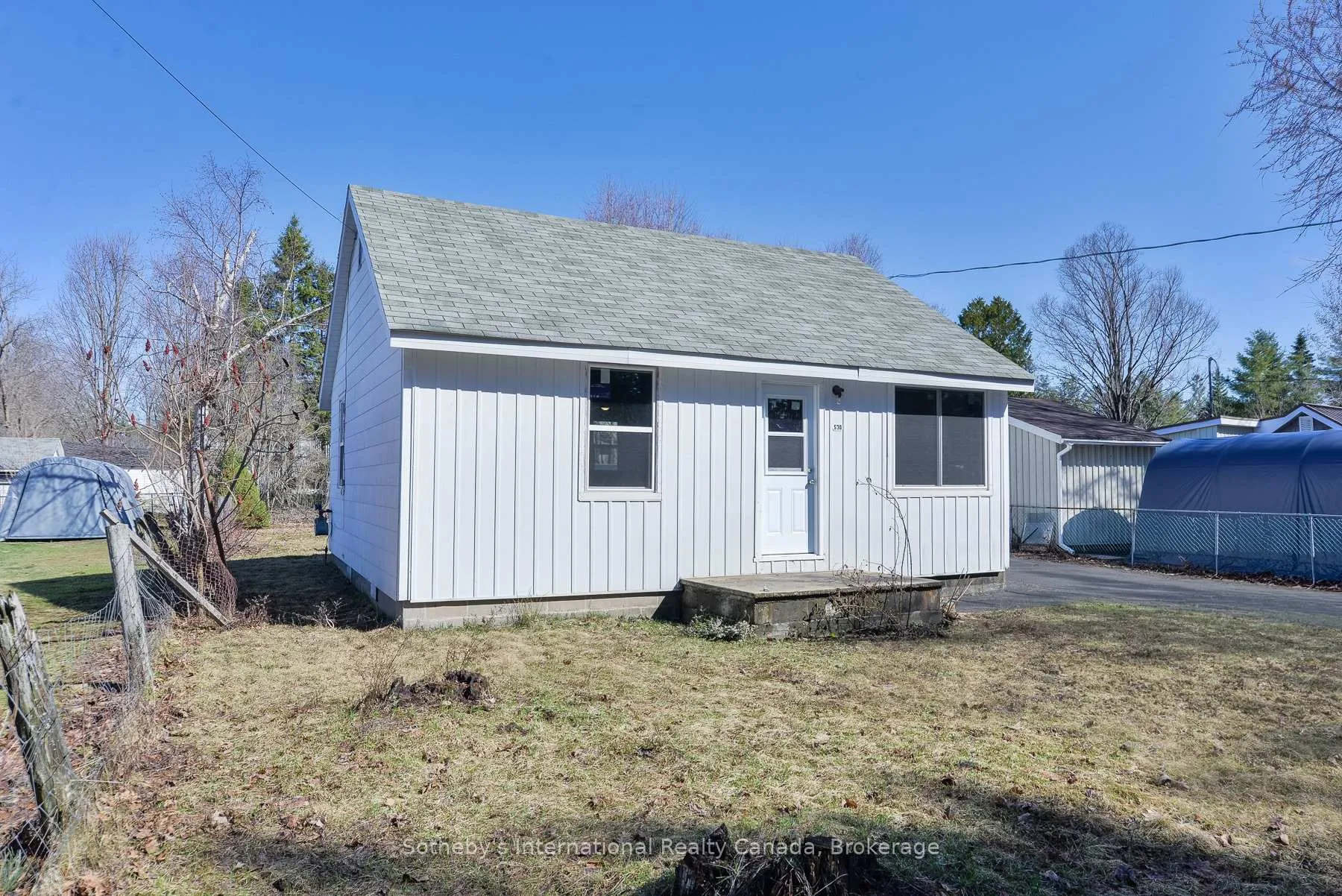 Photo 2 of 530 Pinedale Road, Gravenhurst, Muskoka (S) — HOMEH