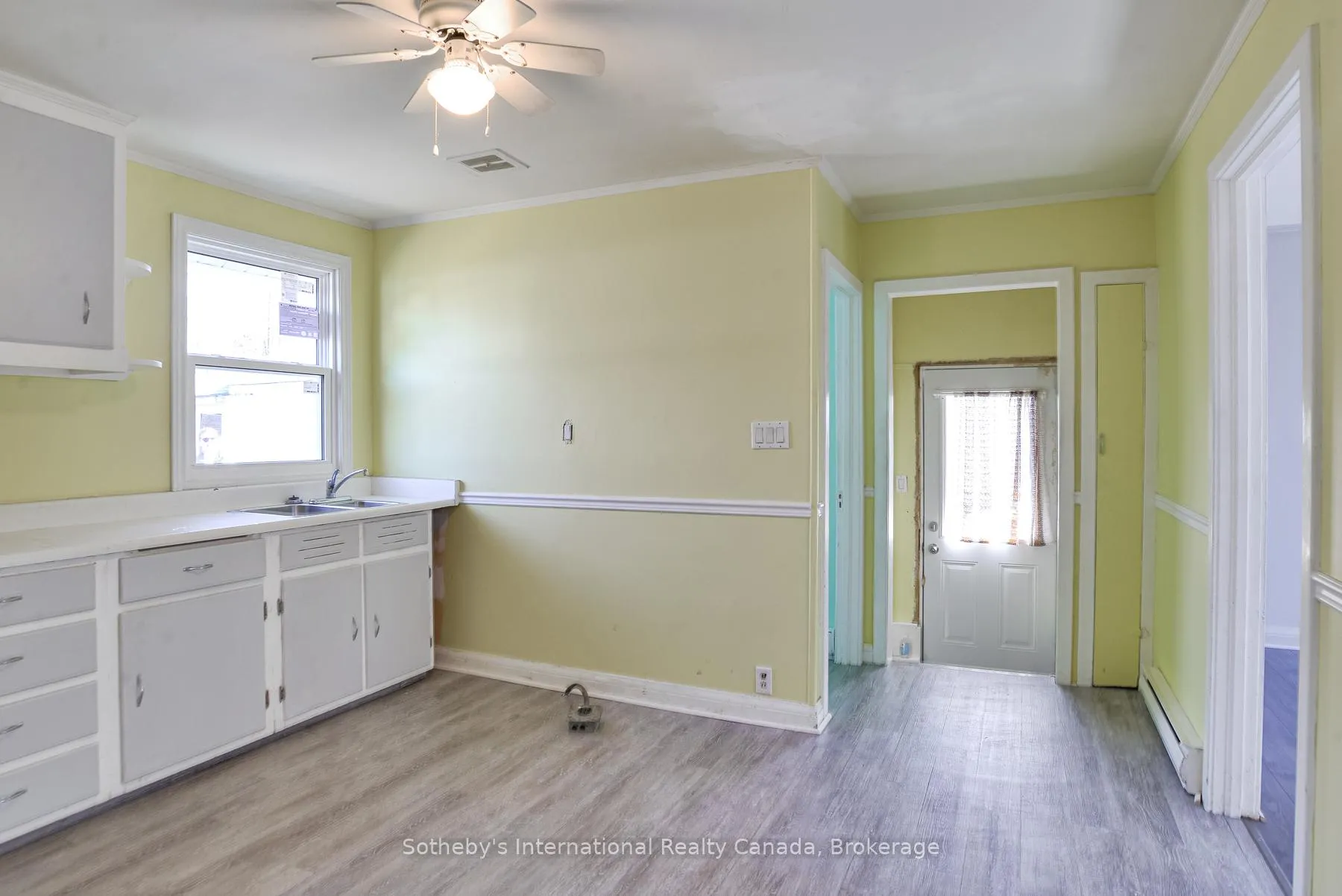 Photo 4 of 530 Pinedale Road, Gravenhurst, Muskoka (S) — HOMEH