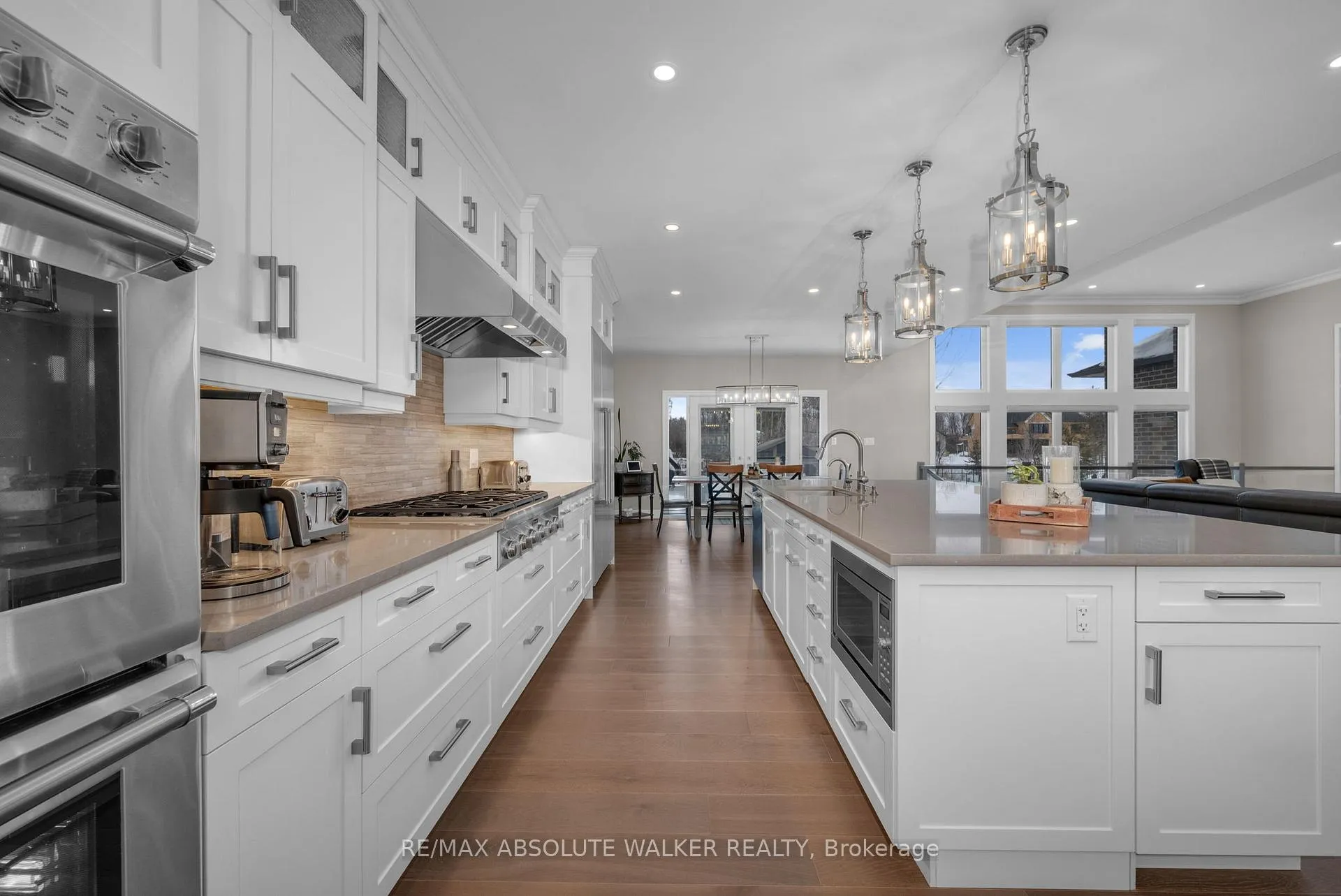 Photo 3 of 700 Mcmanus Avenue, Ottawa, Manotick Village & Manotick Estates — HOMEH