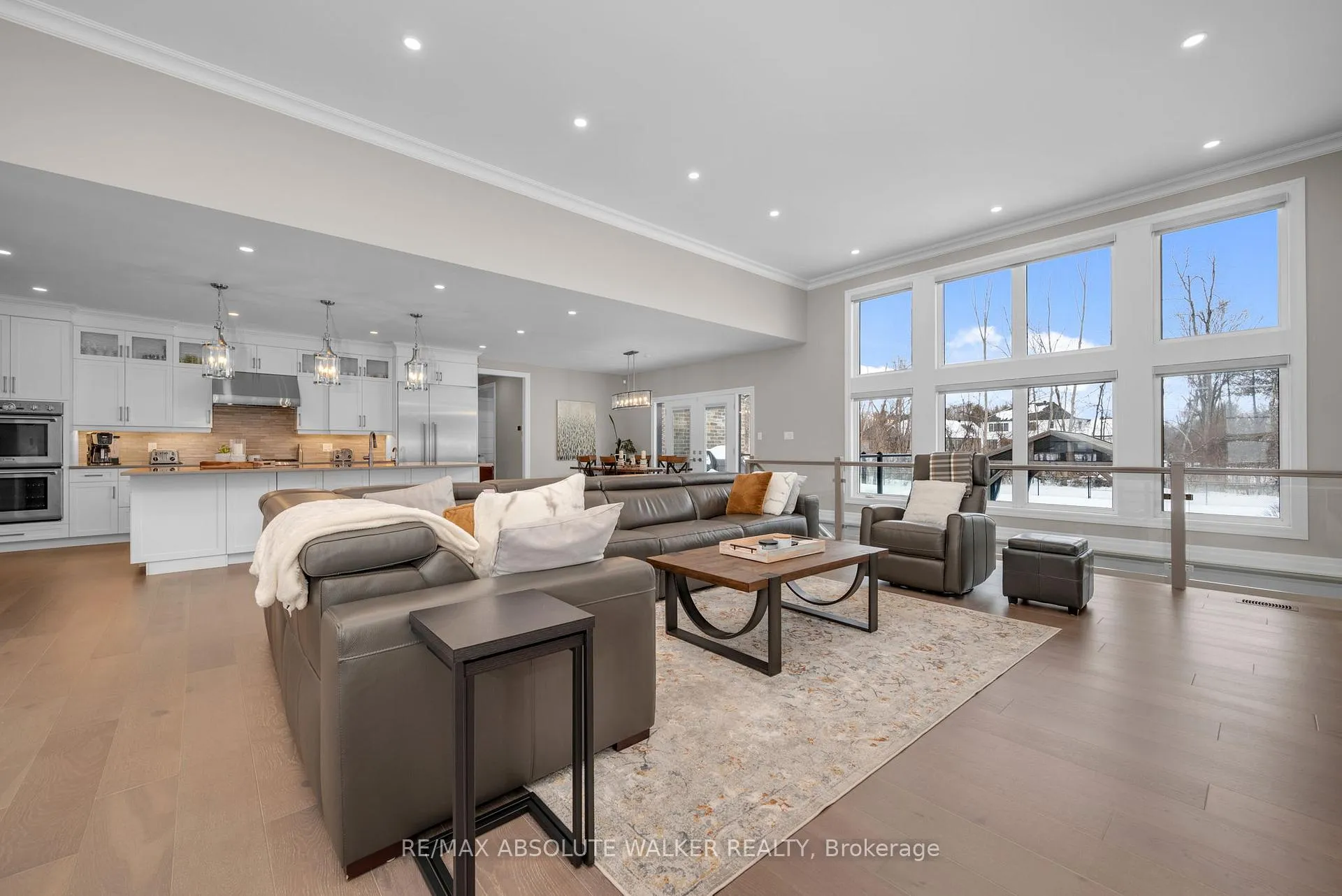 Photo 10 of 700 Mcmanus Avenue, Ottawa, Manotick Village & Manotick Estates — HOMEH