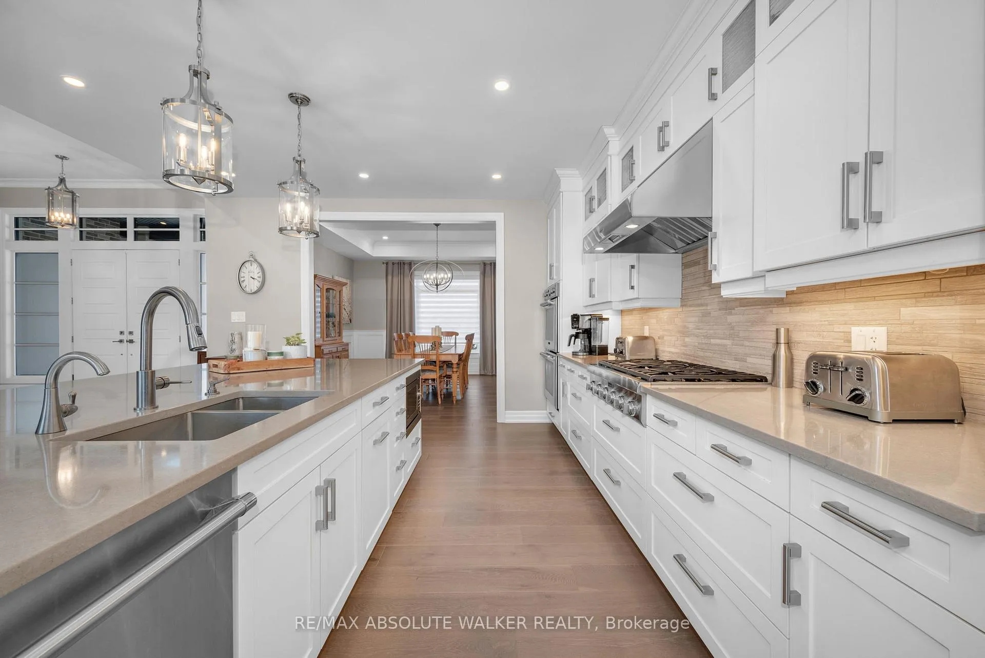 Photo 16 of 700 Mcmanus Avenue, Ottawa, Manotick Village & Manotick Estates — HOMEH
