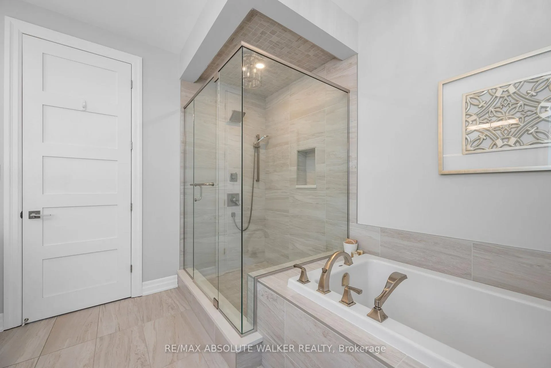 Photo 25 of 700 Mcmanus Avenue, Ottawa, Manotick Village & Manotick Estates — HOMEH