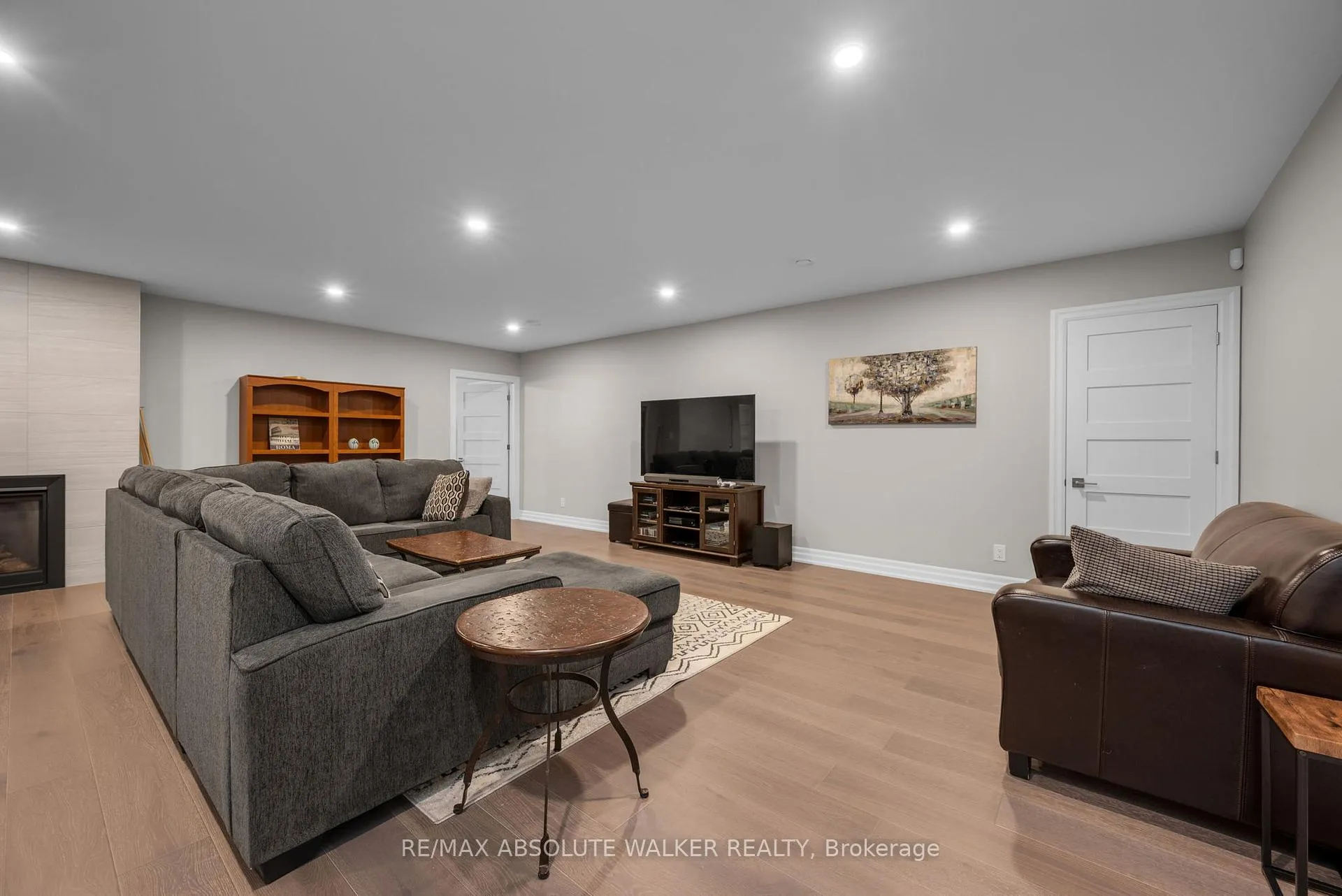 Photo 34 of 700 Mcmanus Avenue, Ottawa, Manotick Village & Manotick Estates — HOMEH