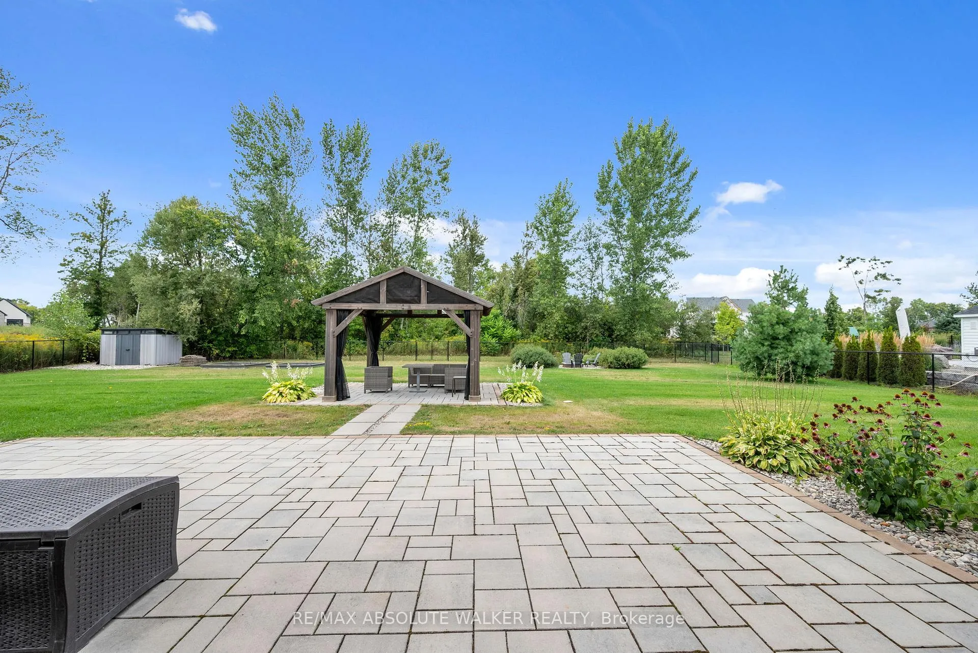Photo 49 of 700 Mcmanus Avenue, Ottawa, Manotick Village & Manotick Estates — HOMEH