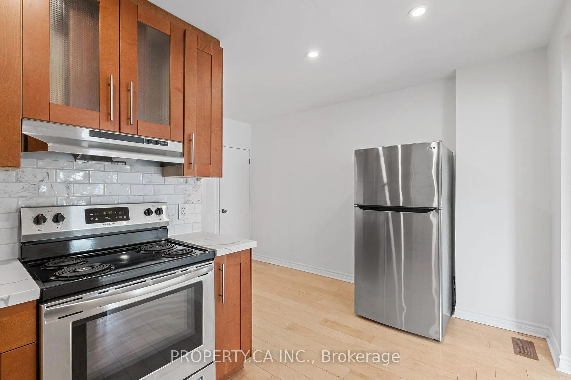 Photo 4 of 679 Vaughan Road, Toronto, Oakwood Village — HOMEH