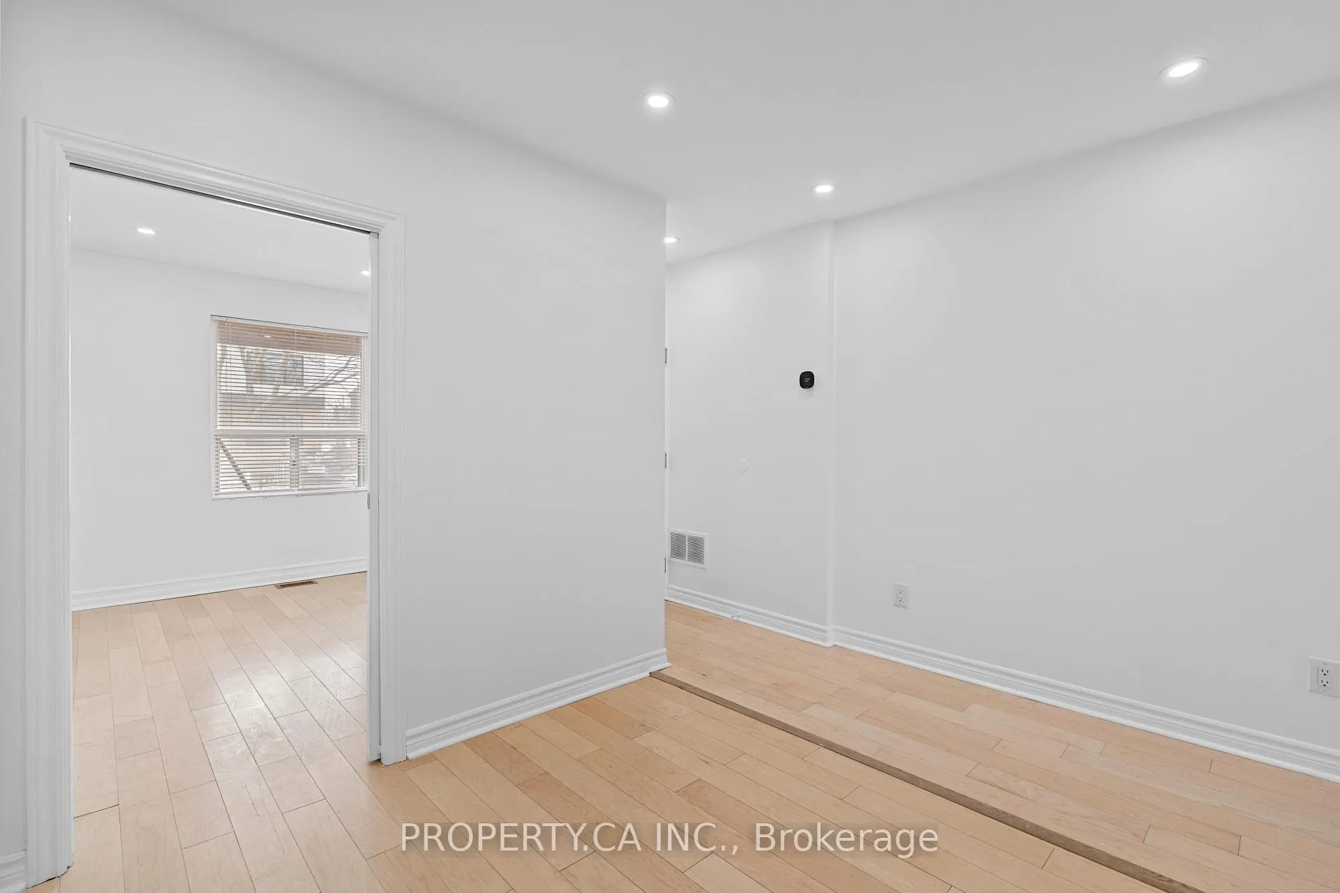 Photo 9 of 679 Vaughan Road, Toronto, Oakwood Village — HOMEH