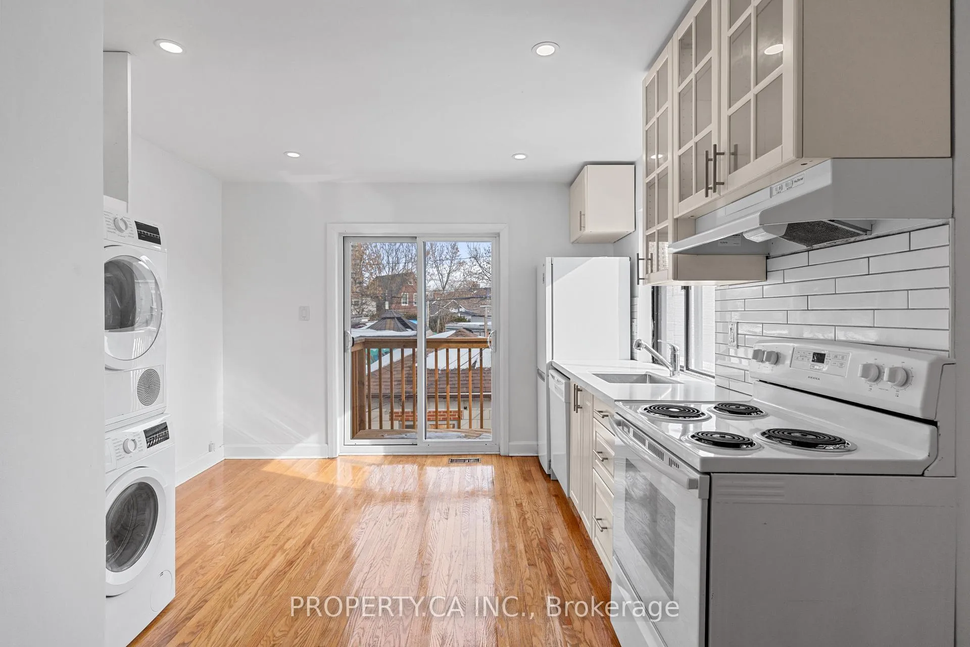 Photo 12 of 679 Vaughan Road, Toronto, Oakwood Village — HOMEH