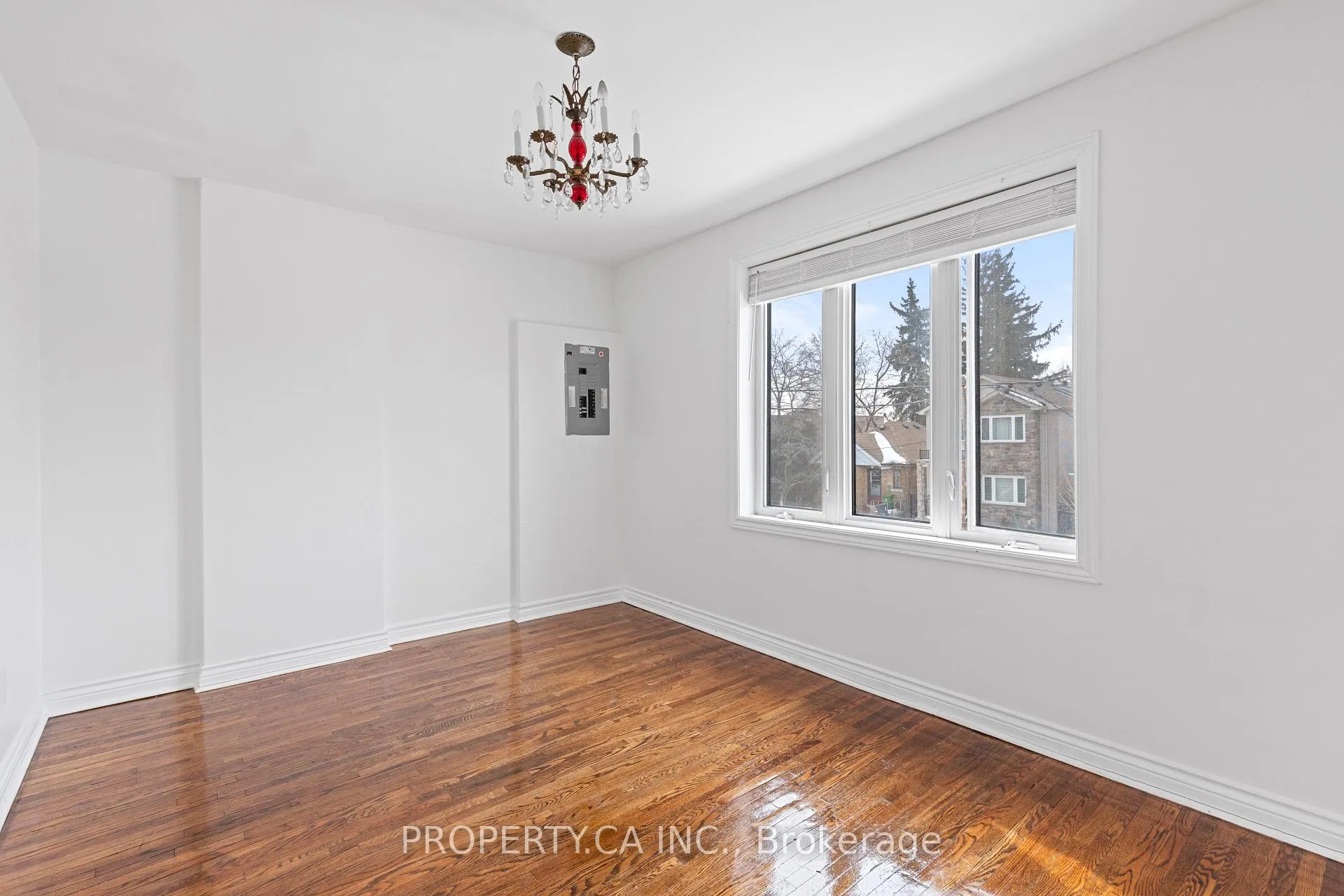 Photo 19 of 679 Vaughan Road, Toronto, Oakwood Village — HOMEH