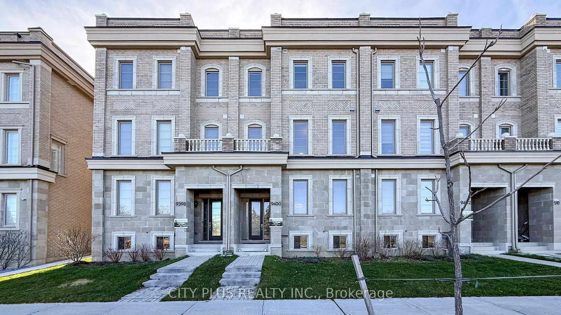 Photo 1 of Unit Main, 9400 Bayview Avenue, Richmond Hill, Observatory — HOMEH