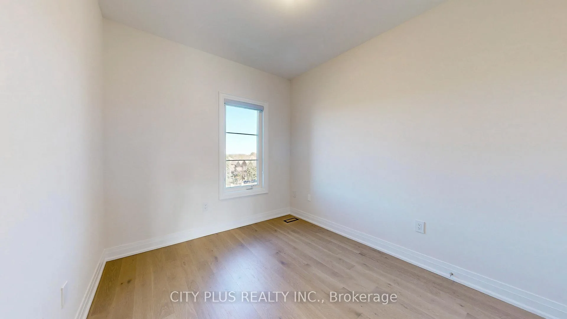 Photo 42 of Unit Main, 9400 Bayview Avenue, Richmond Hill, Observatory — HOMEH
