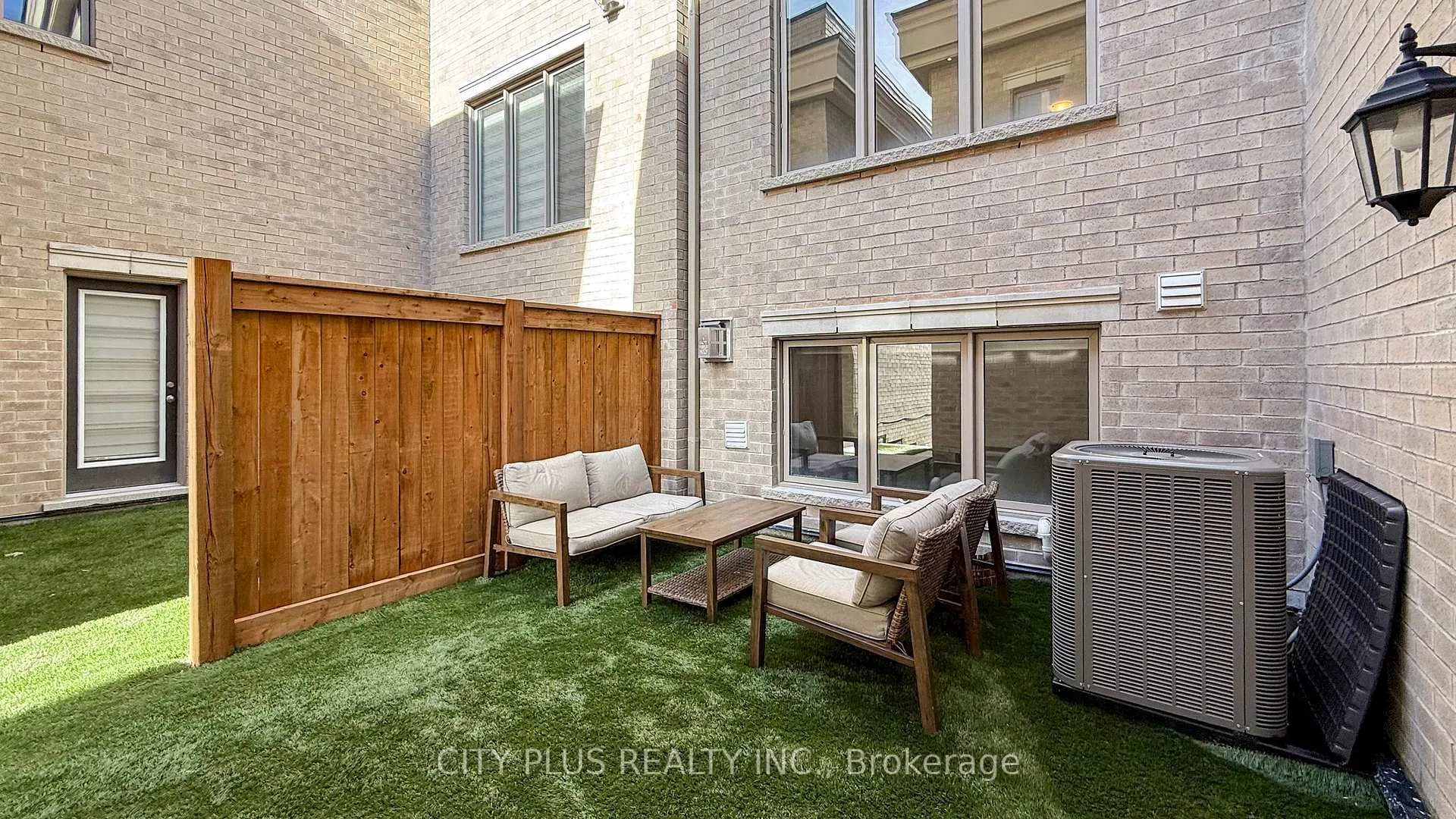 Photo 46 of Unit Main, 9400 Bayview Avenue, Richmond Hill, Observatory — HOMEH