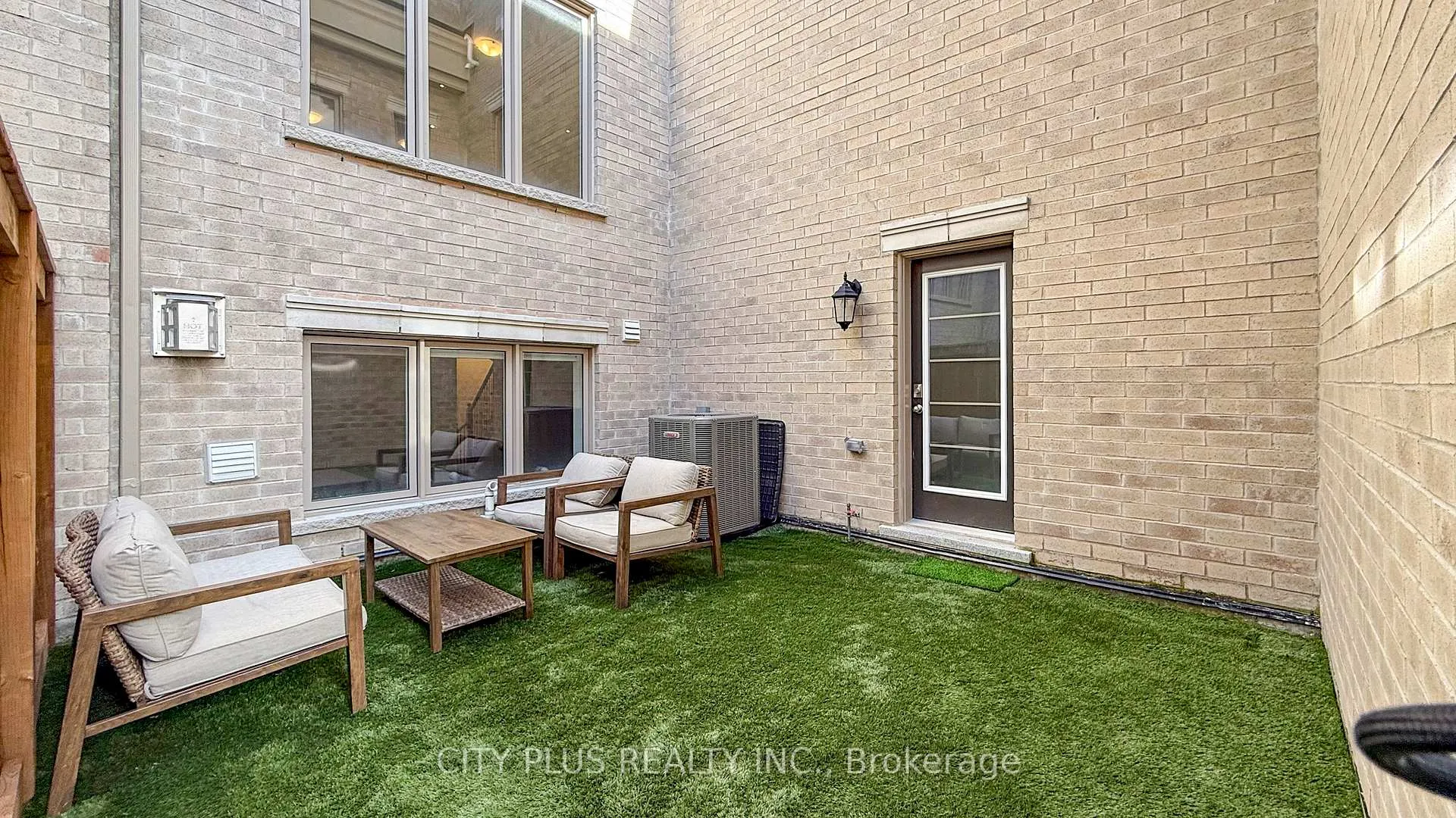 Photo 47 of Unit Main, 9400 Bayview Avenue, Richmond Hill, Observatory — HOMEH