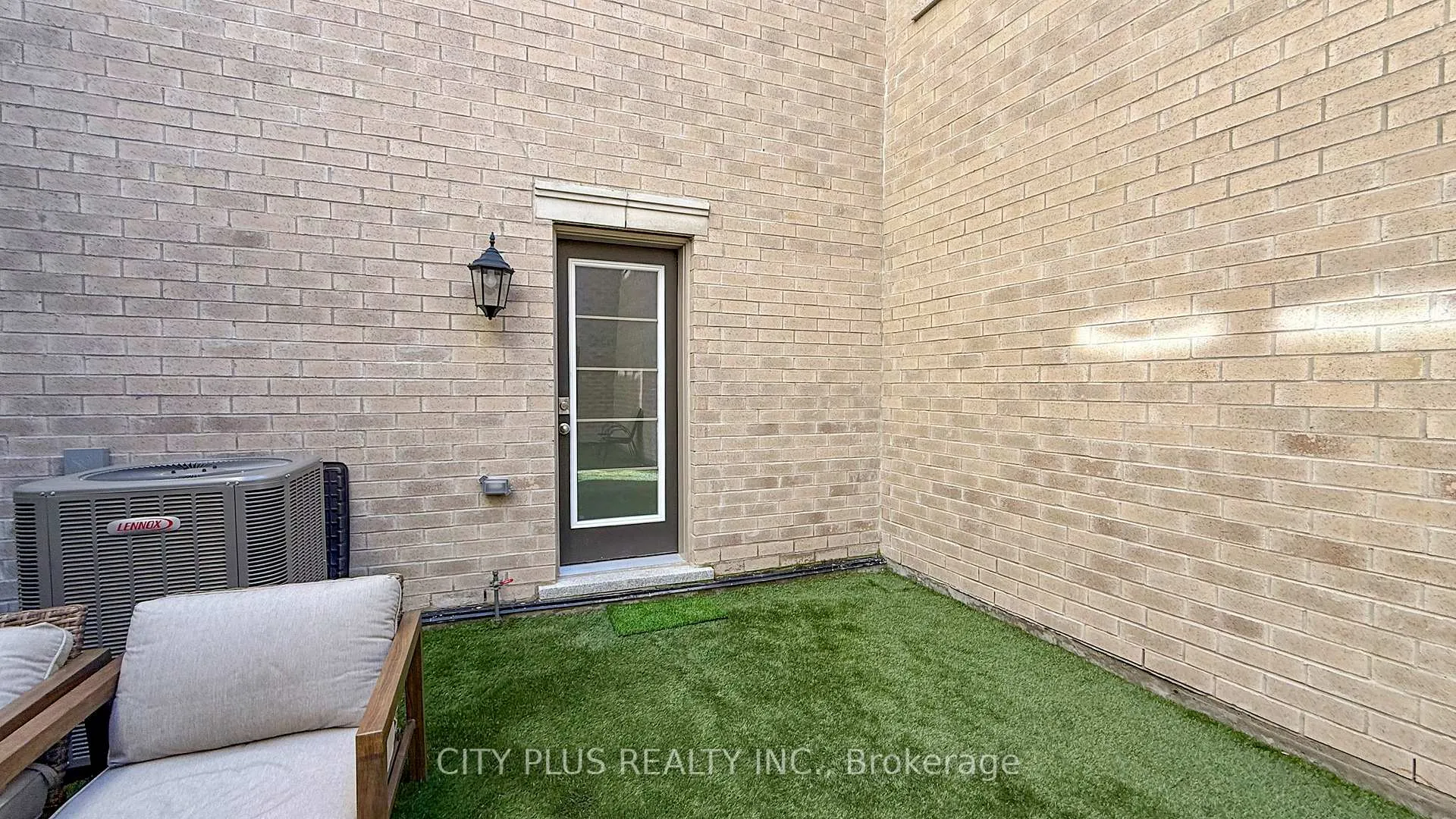 Photo 48 of Unit Main, 9400 Bayview Avenue, Richmond Hill, Observatory — HOMEH