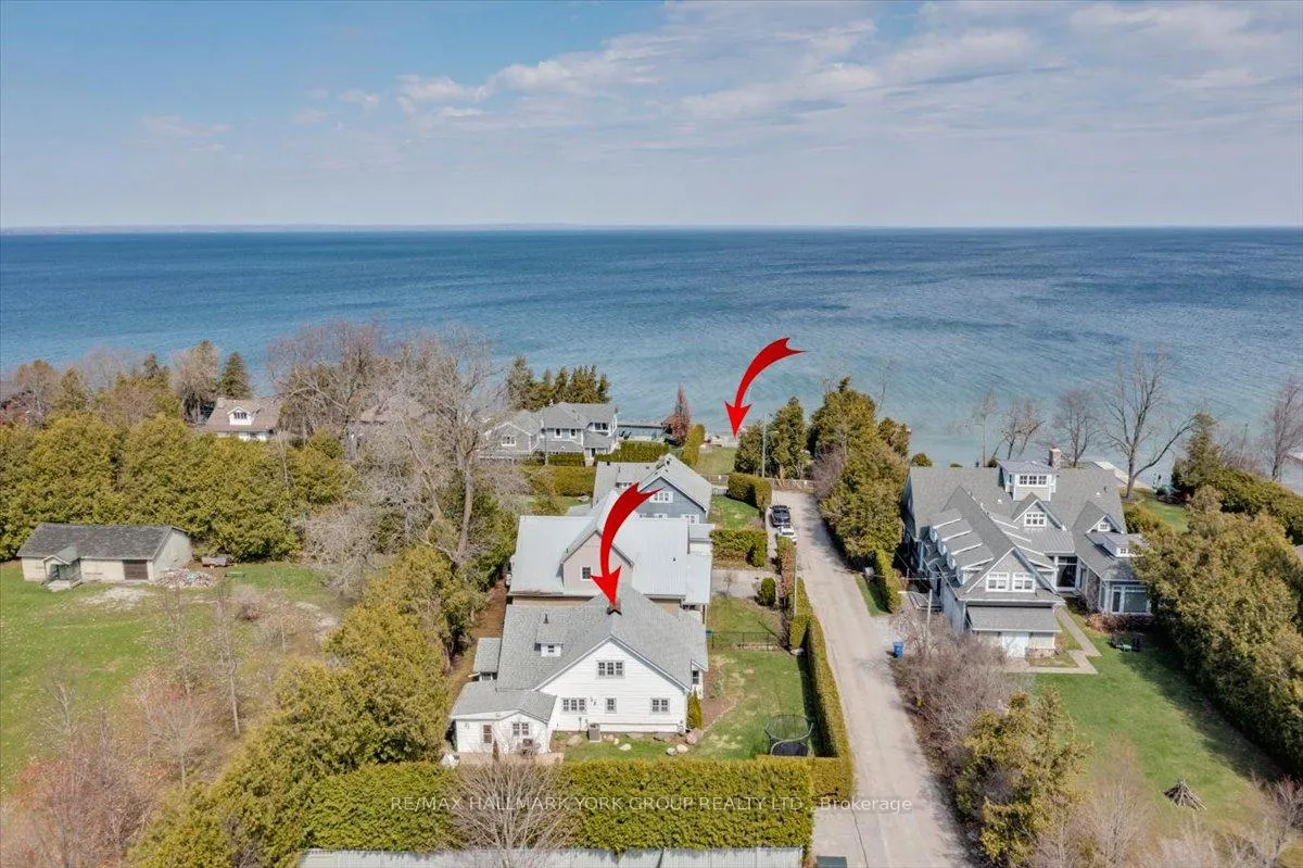 Photo 2 of 53 Westwind Circle, Georgina, Historic Lakeshore Communities — HOMEH