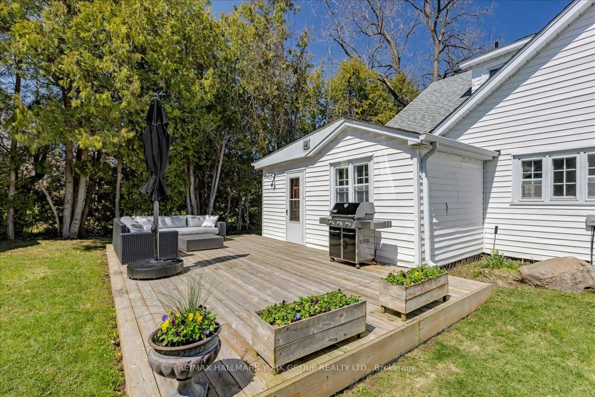 Photo 4 of 53 Westwind Circle, Georgina, Historic Lakeshore Communities — HOMEH