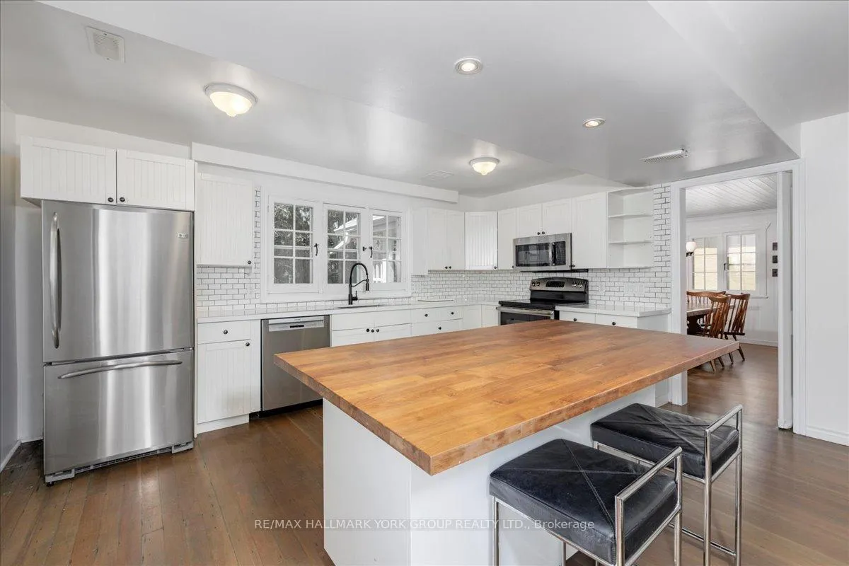 Photo 11 of 53 Westwind Circle, Georgina, Historic Lakeshore Communities — HOMEH
