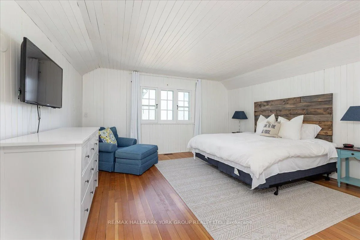 Photo 25 of 53 Westwind Circle, Georgina, Historic Lakeshore Communities — HOMEH