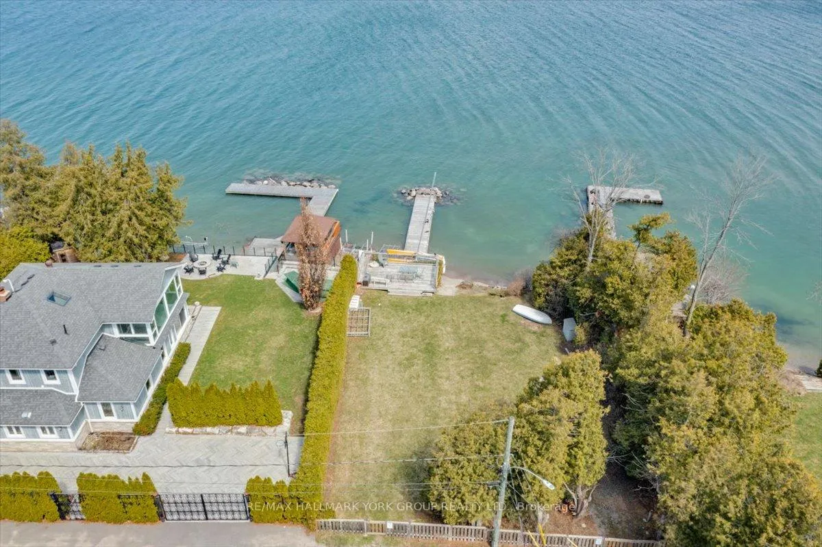 Photo 35 of 53 Westwind Circle, Georgina, Historic Lakeshore Communities — HOMEH