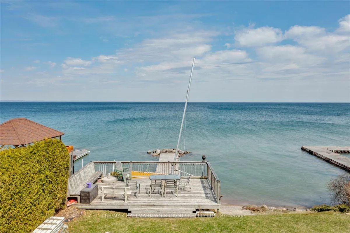 Photo 37 of 53 Westwind Circle, Georgina, Historic Lakeshore Communities — HOMEH