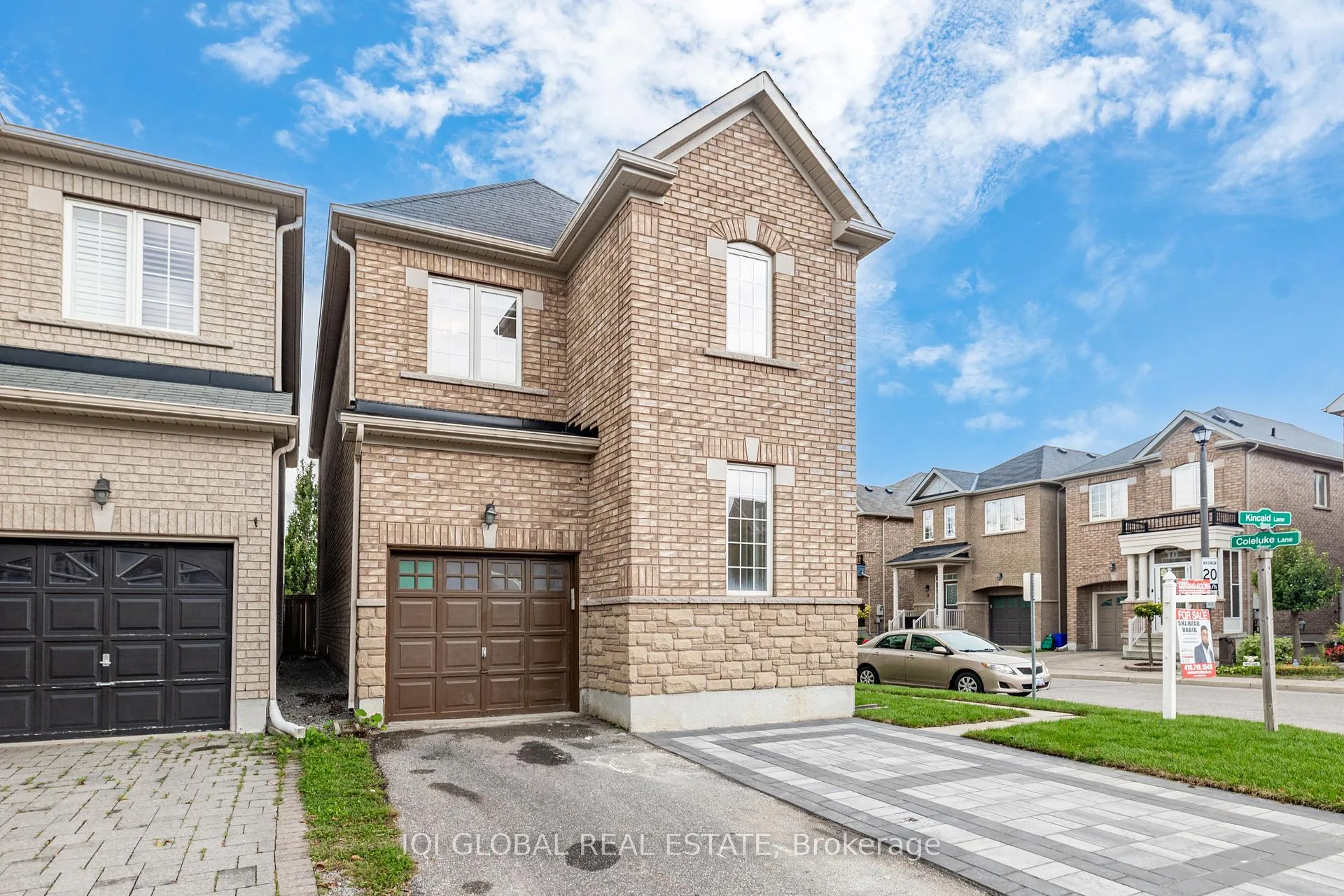 Photo 3 of 1 Kincaid Lane, Markham, Middlefield — HOMEH