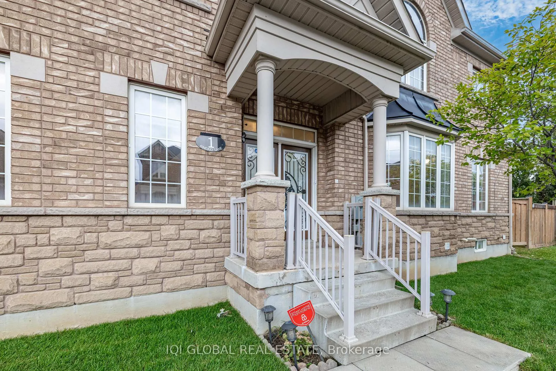Photo 5 of 1 Kincaid Lane, Markham, Middlefield — HOMEH