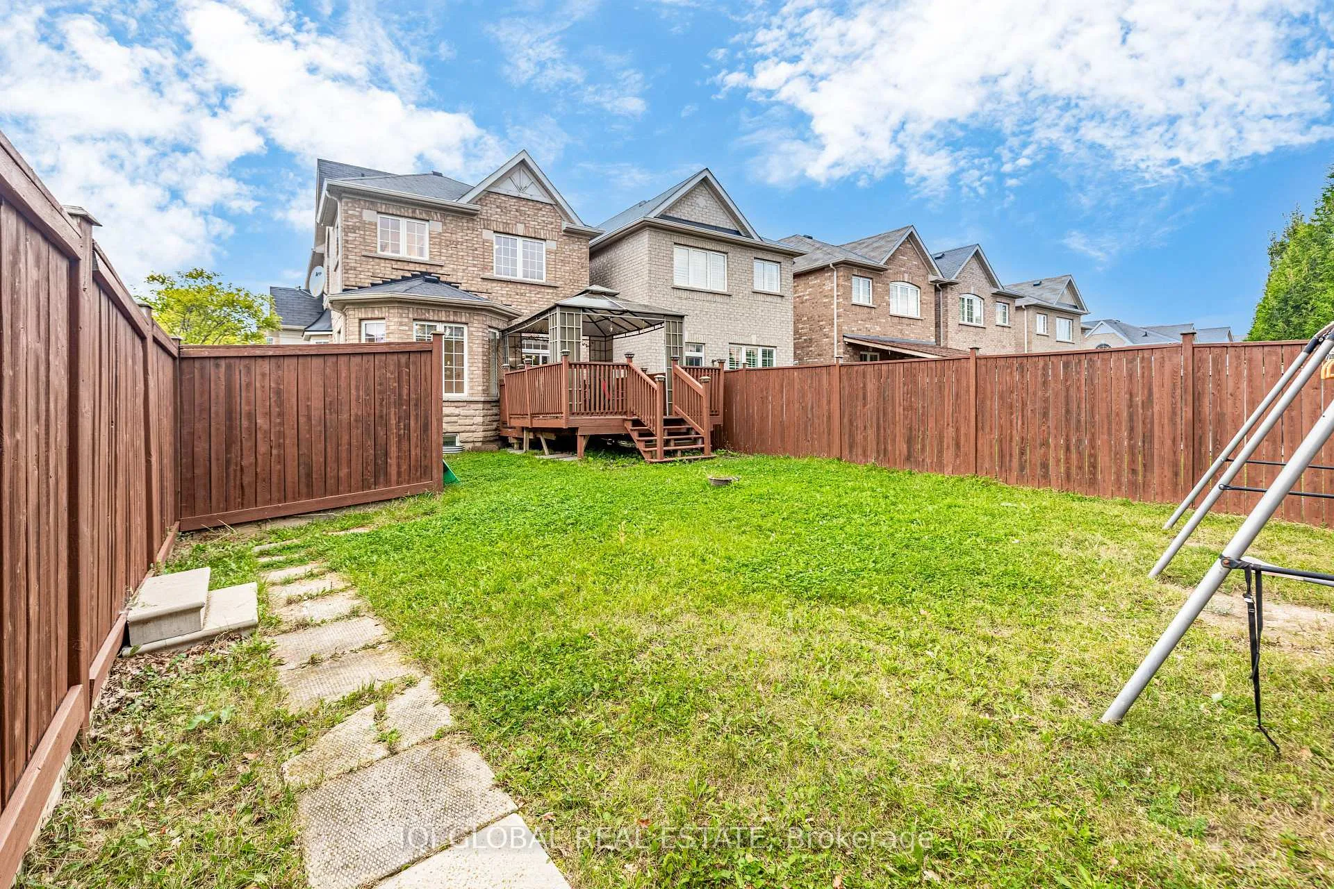 Photo 17 of 1 Kincaid Lane, Markham, Middlefield — HOMEH