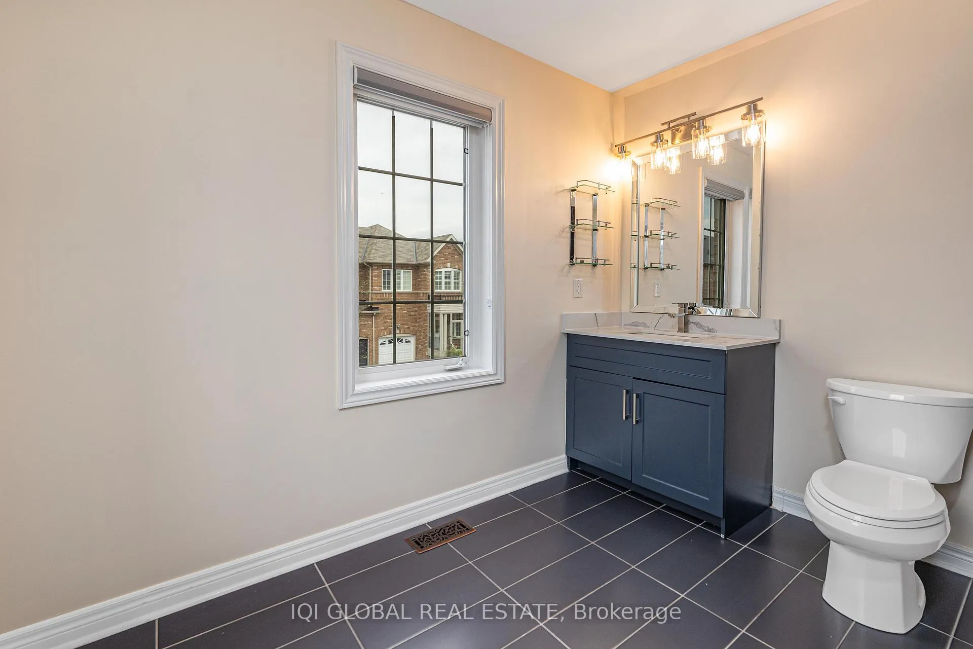 Photo 23 of 1 Kincaid Lane, Markham, Middlefield — HOMEH