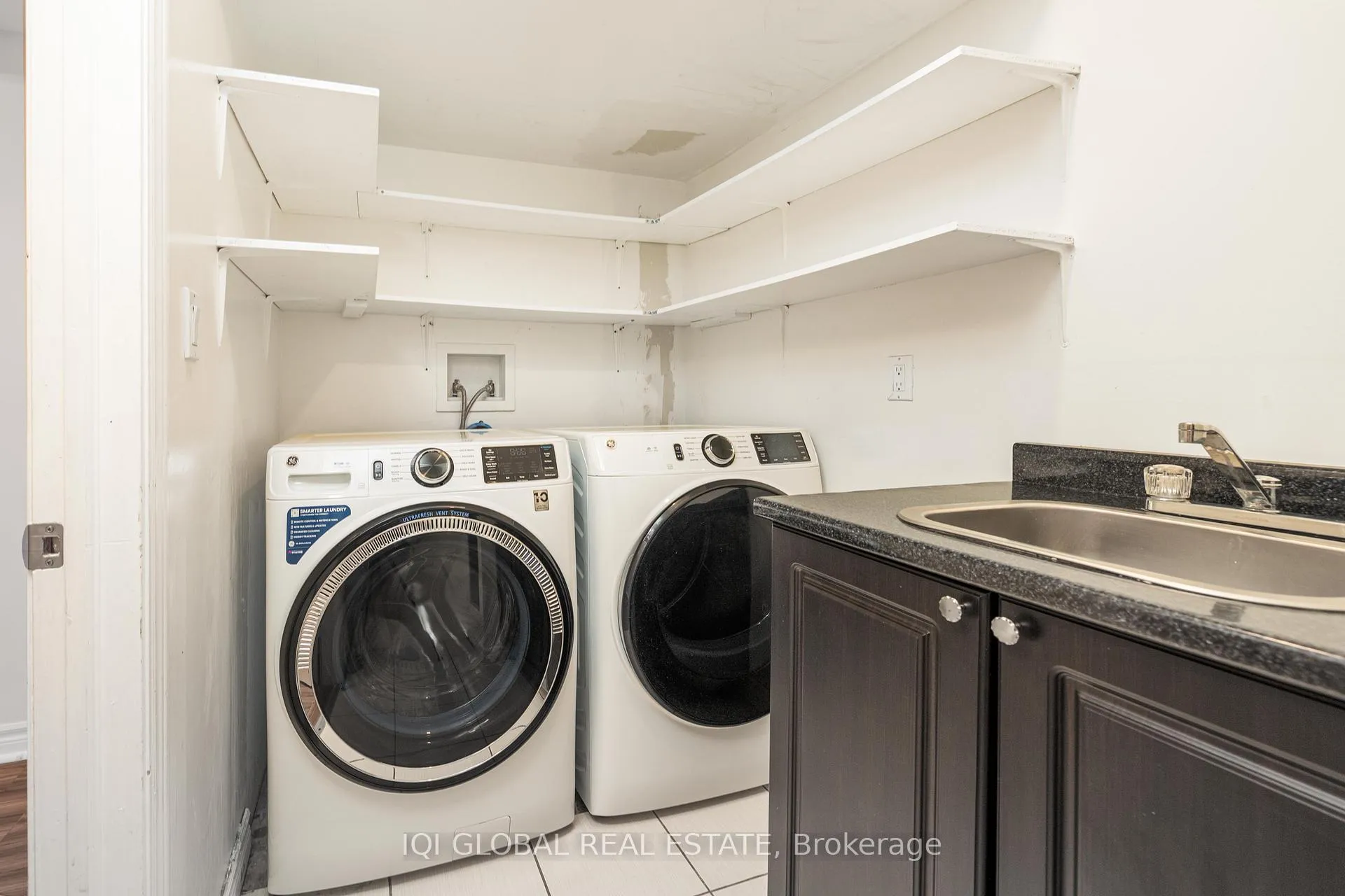 Photo 35 of 1 Kincaid Lane, Markham, Middlefield — HOMEH