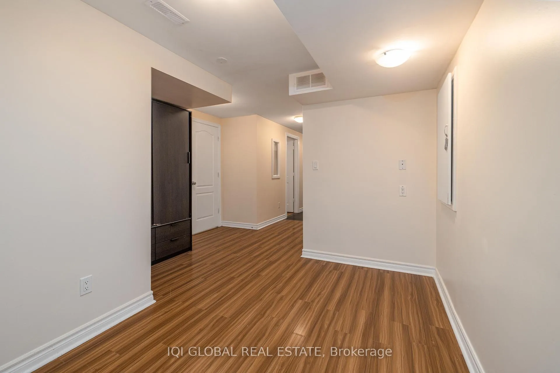 Photo 36 of 1 Kincaid Lane, Markham, Middlefield — HOMEH