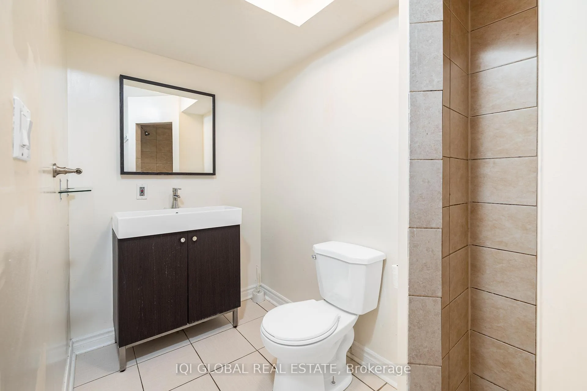 Photo 37 of 1 Kincaid Lane, Markham, Middlefield — HOMEH