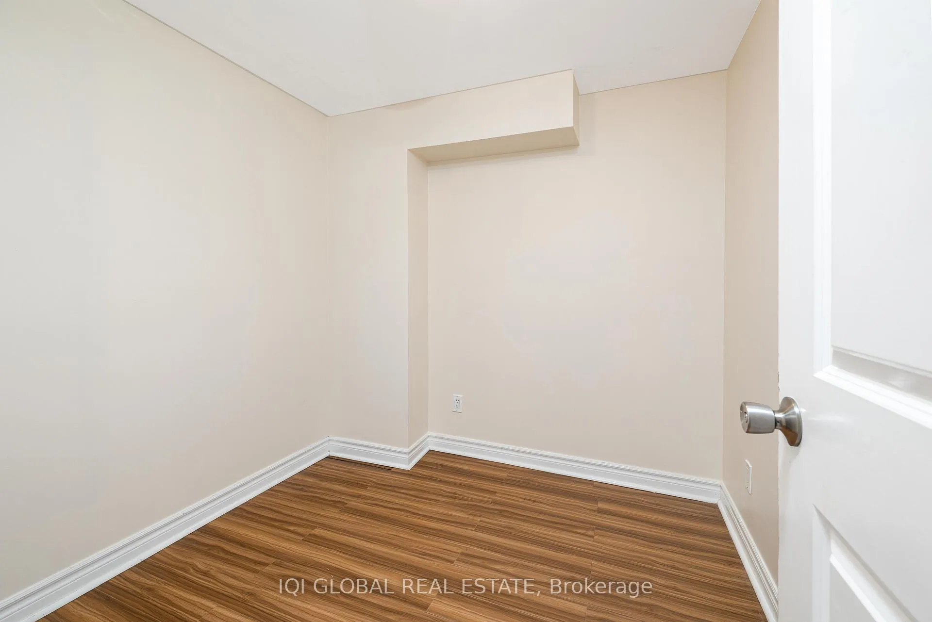 Photo 38 of 1 Kincaid Lane, Markham, Middlefield — HOMEH