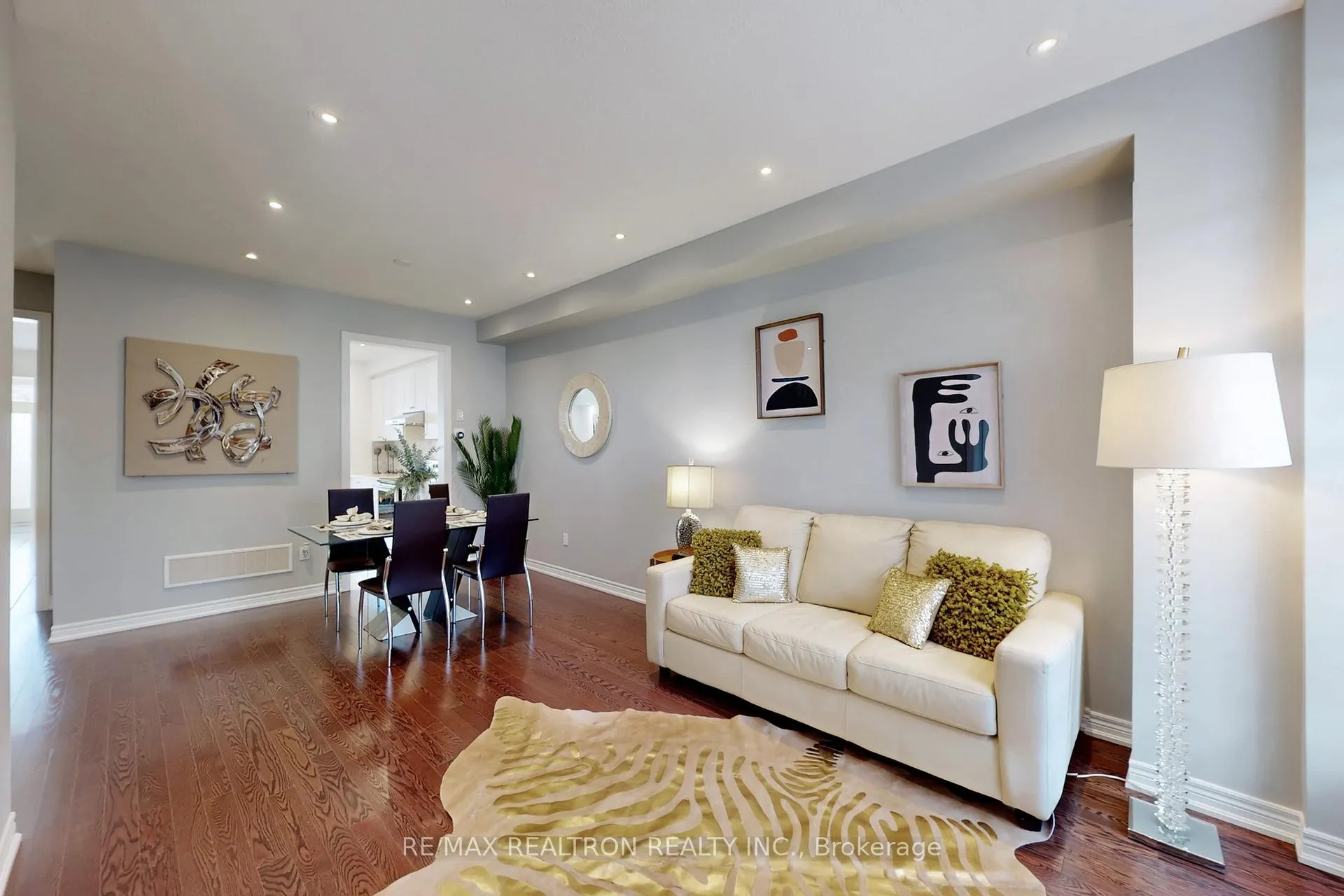 Photo 6 of 29 Tilbury Gate, Markham, Cornell — HOMEH