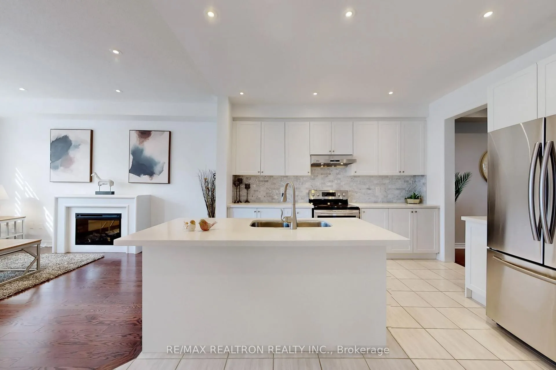 Photo 15 of 29 Tilbury Gate, Markham, Cornell — HOMEH