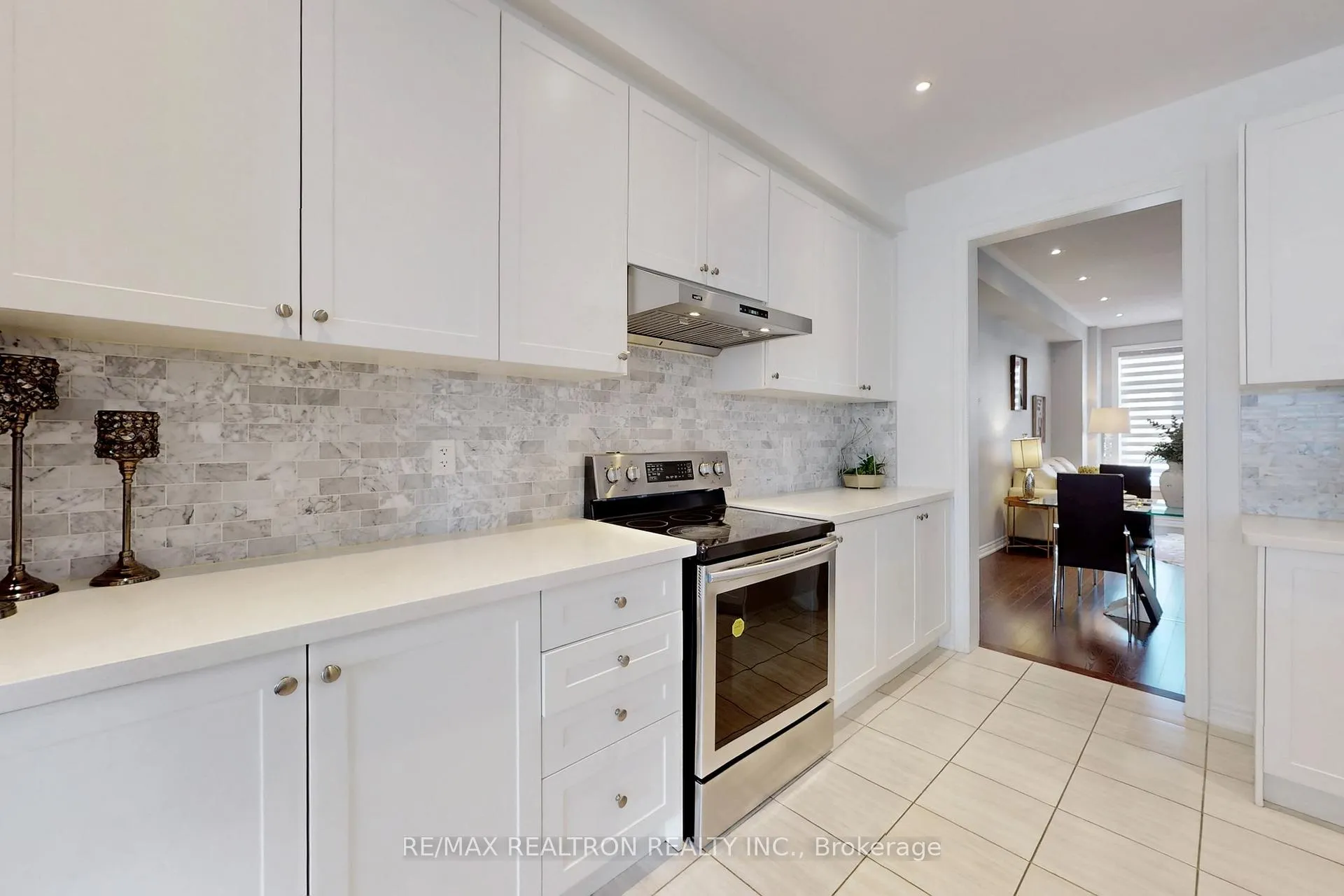 Photo 18 of 29 Tilbury Gate, Markham, Cornell — HOMEH