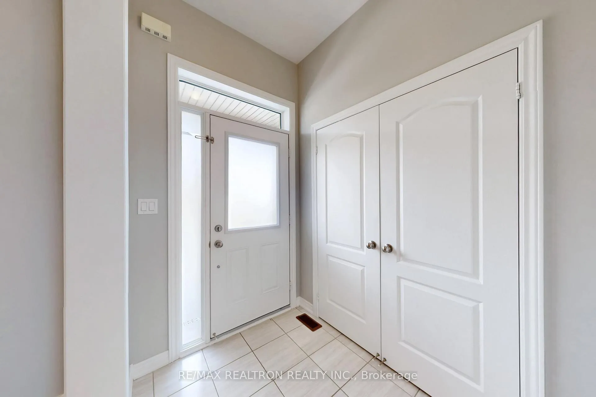 Photo 21 of 29 Tilbury Gate, Markham, Cornell — HOMEH