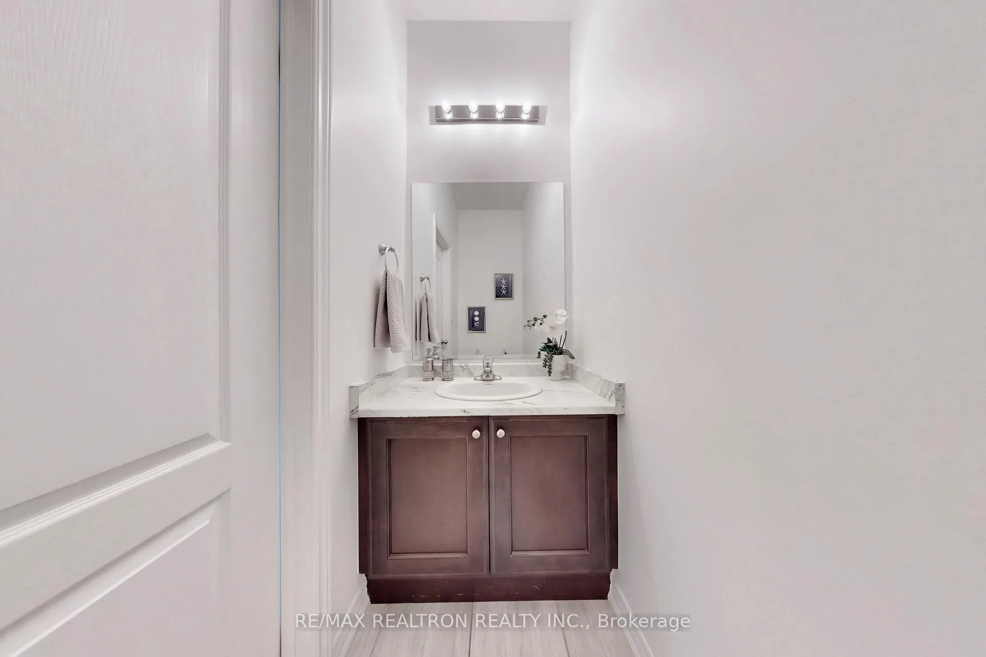 Photo 22 of 29 Tilbury Gate, Markham, Cornell — HOMEH