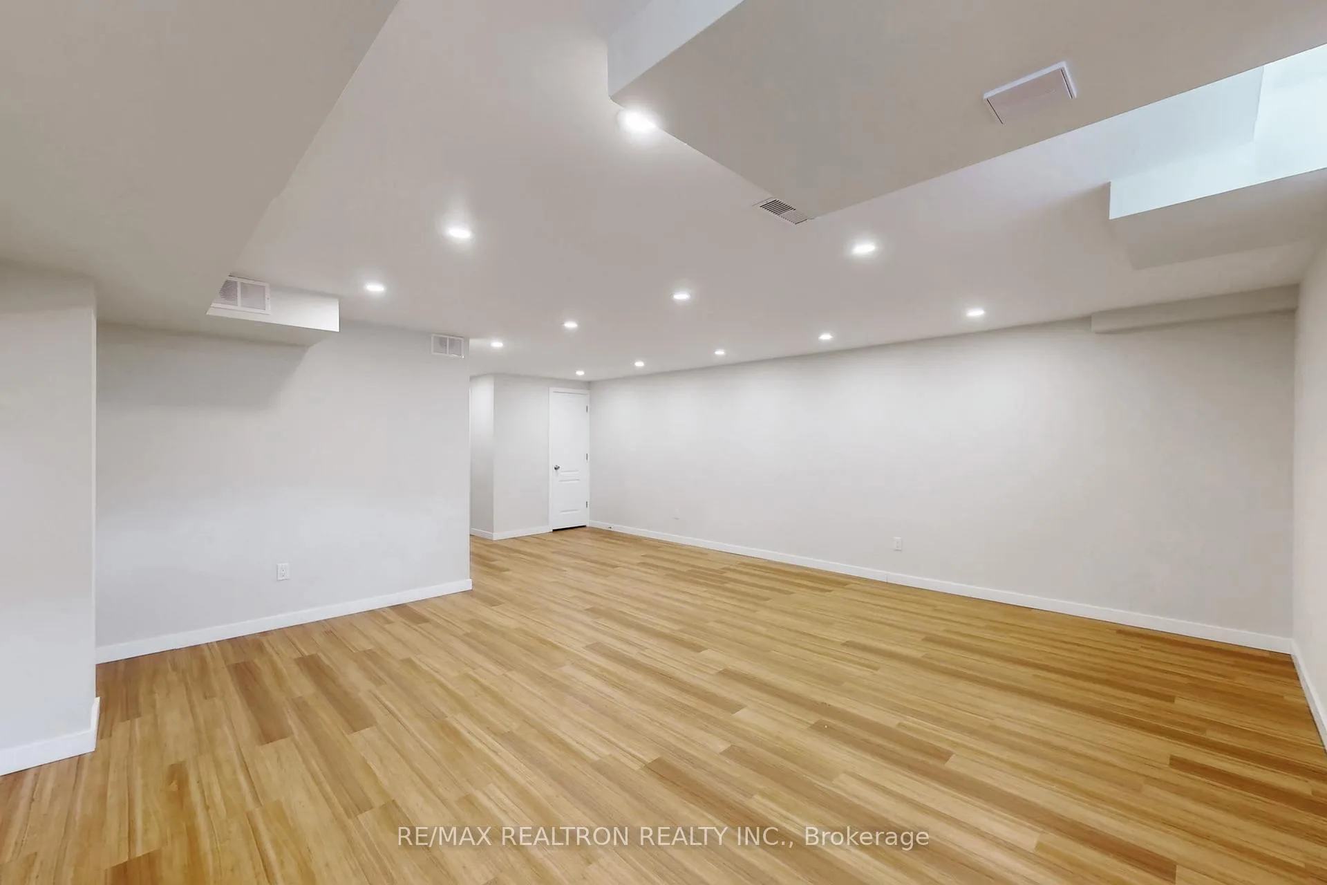 Photo 36 of 29 Tilbury Gate, Markham, Cornell — HOMEH
