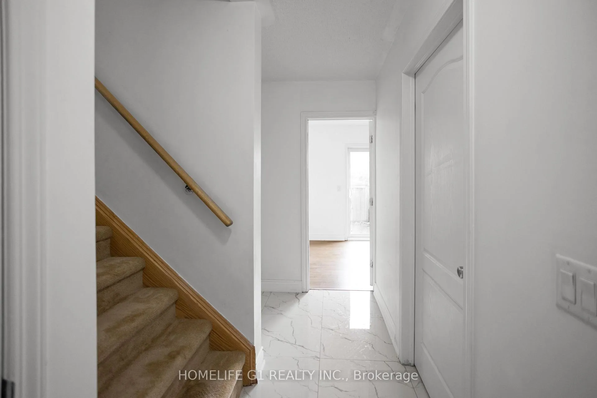 Photo 43 of 35 Harpreet Circle, Etobicoke, West Humber-Clairville — HOMEH