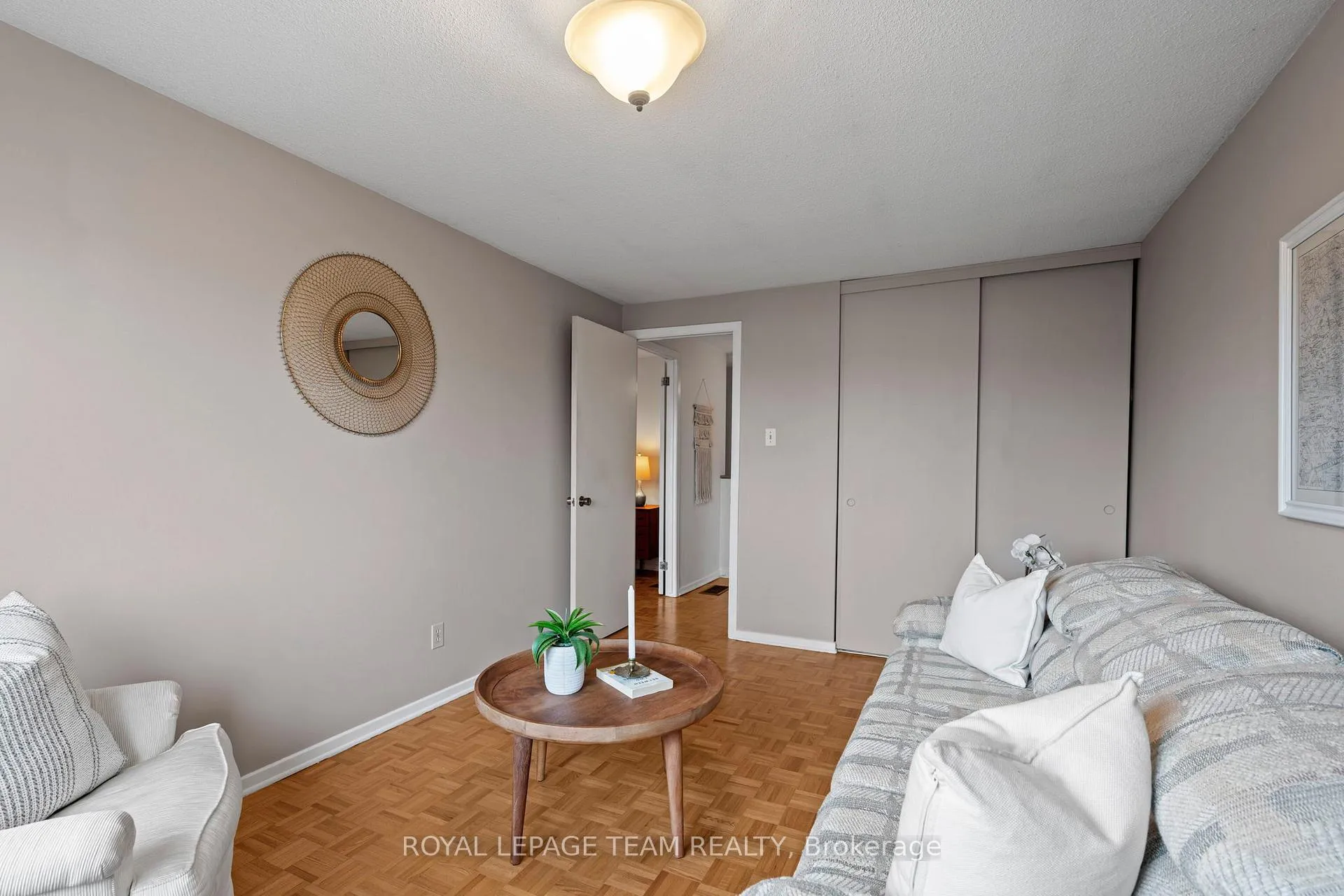 Photo 32 of 21 Oberon Street, Ottawa, Westcliffe Estates — HOMEH