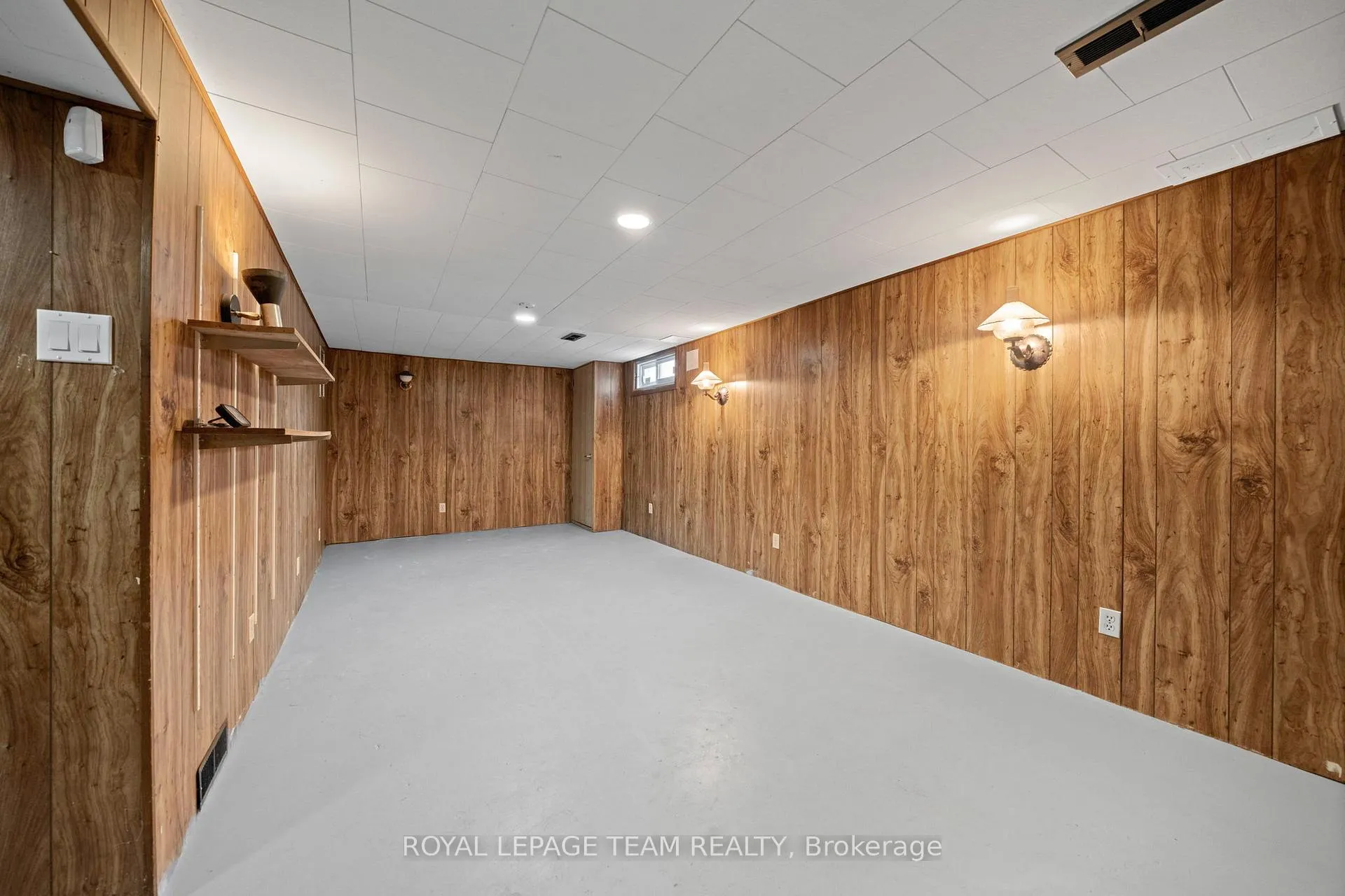 Photo 36 of 21 Oberon Street, Ottawa, Westcliffe Estates — HOMEH
