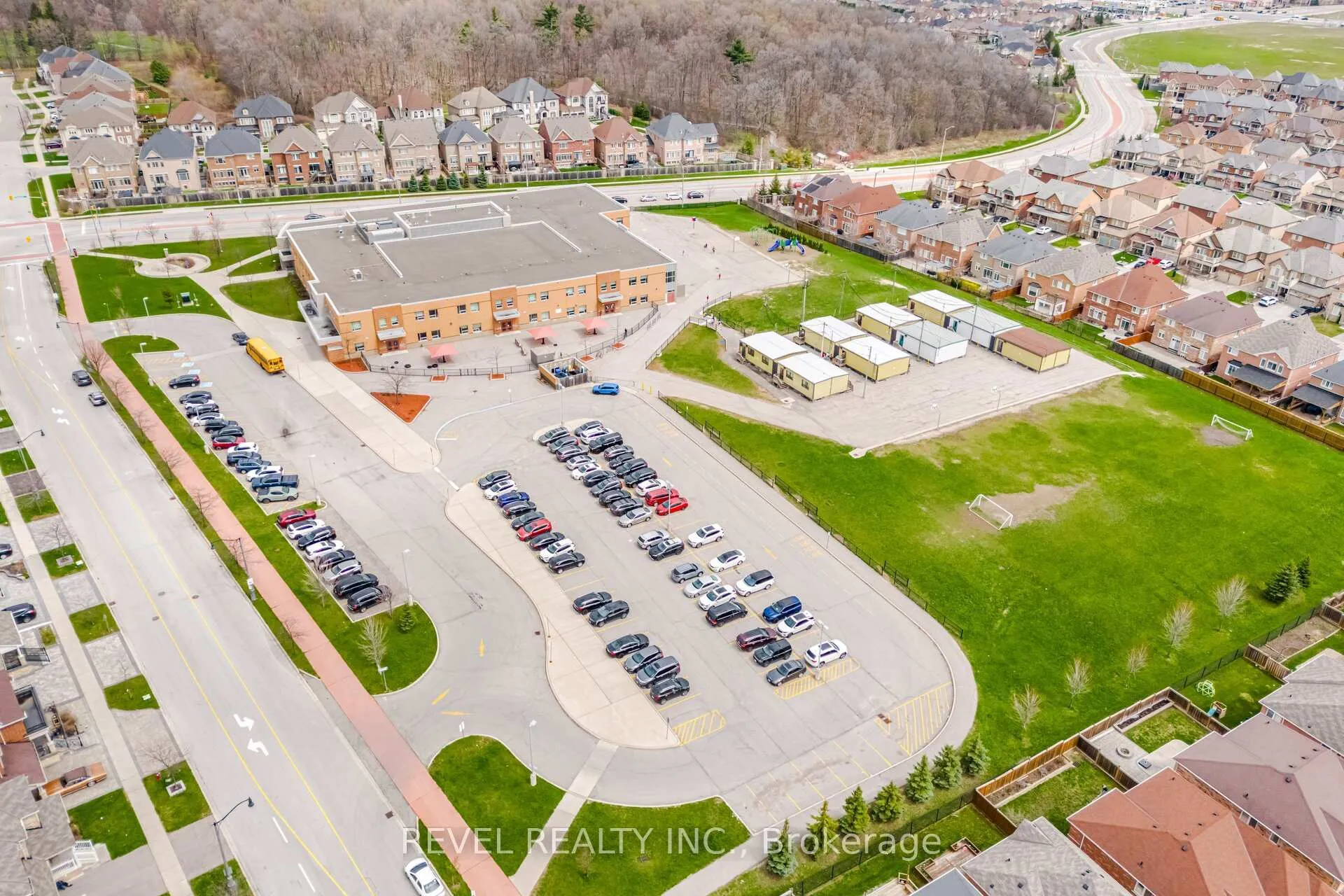 Photo 43 of 248 Sky Harbour Drive, Brampton, Bram West — HOMEH
