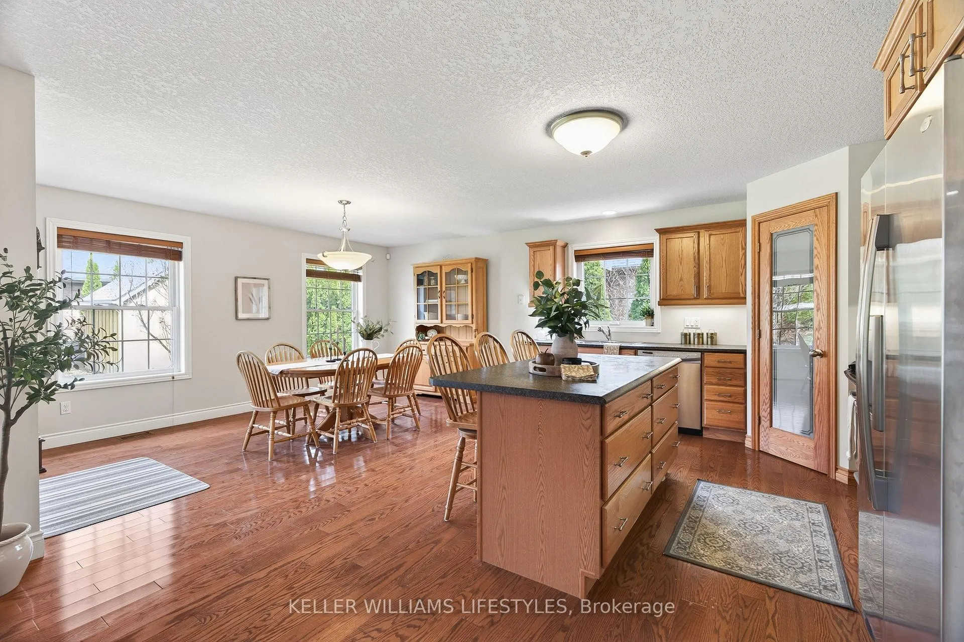 Photo 13 of 111 Jenna Drive, Strathroy-Caradoc, NE — HOMEH
