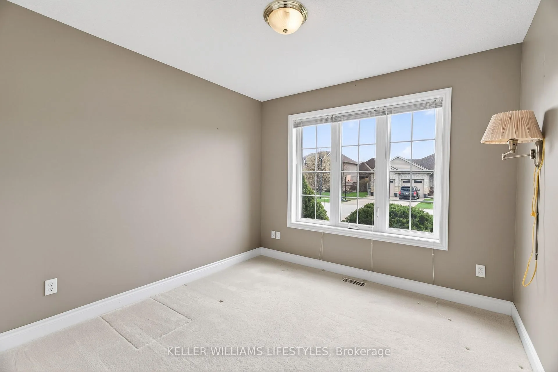 Photo 27 of 111 Jenna Drive, Strathroy-Caradoc, NE — HOMEH